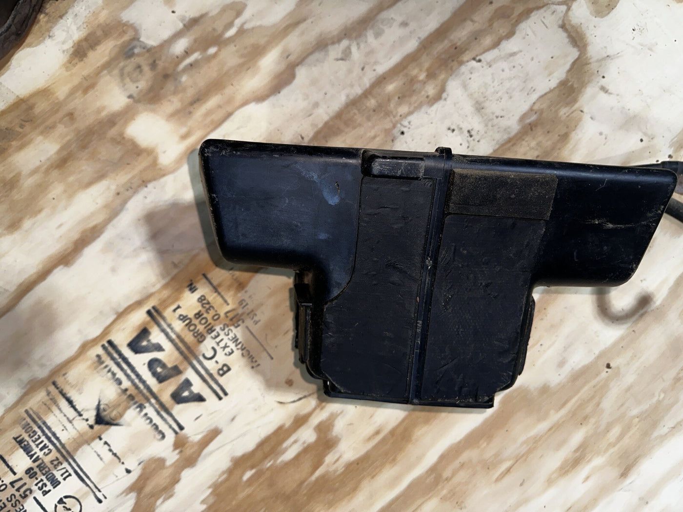 91 92 GSXR 1100 750 AIR BOX AIRBOX FILTER HOUSING CLEANER INTAKE VELOCITY STACKS