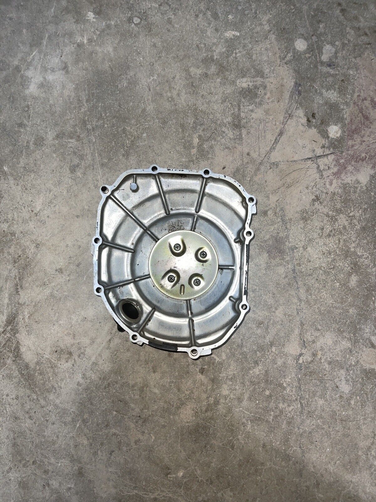 01 99-02 YAMAHA Fz6 CLUTCH SIDE ENGINE MOTOR COVER