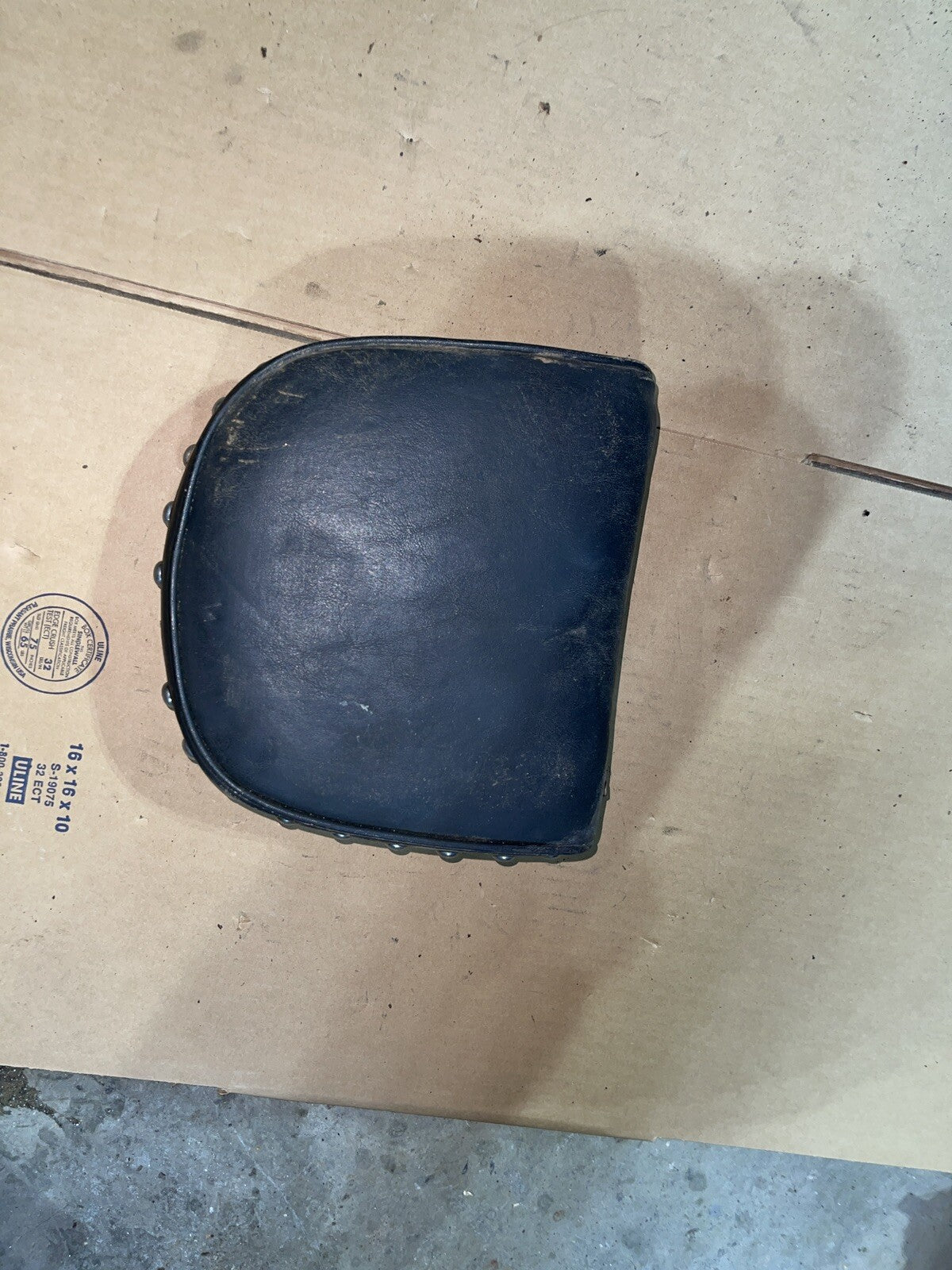 1999-2009 Yamaha VStar 1100 V Star XVS1100 Back Rest Sissy Bar Pad