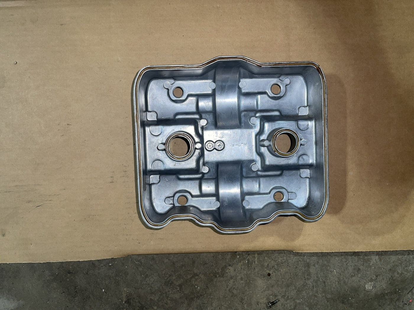86 HONDA VFR700 VFR700F INTERCEPTOR ENGINE VALVE COVER