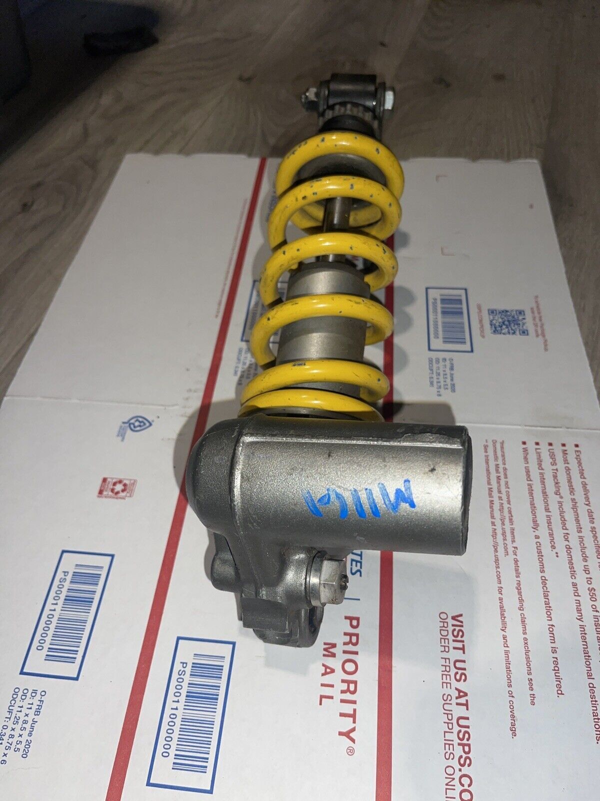 99-02 YAMAHA YZF R6 YZFR6 REAR BACK SHOCK ABSORBER SUSPENSION 5EB-22210-10-00