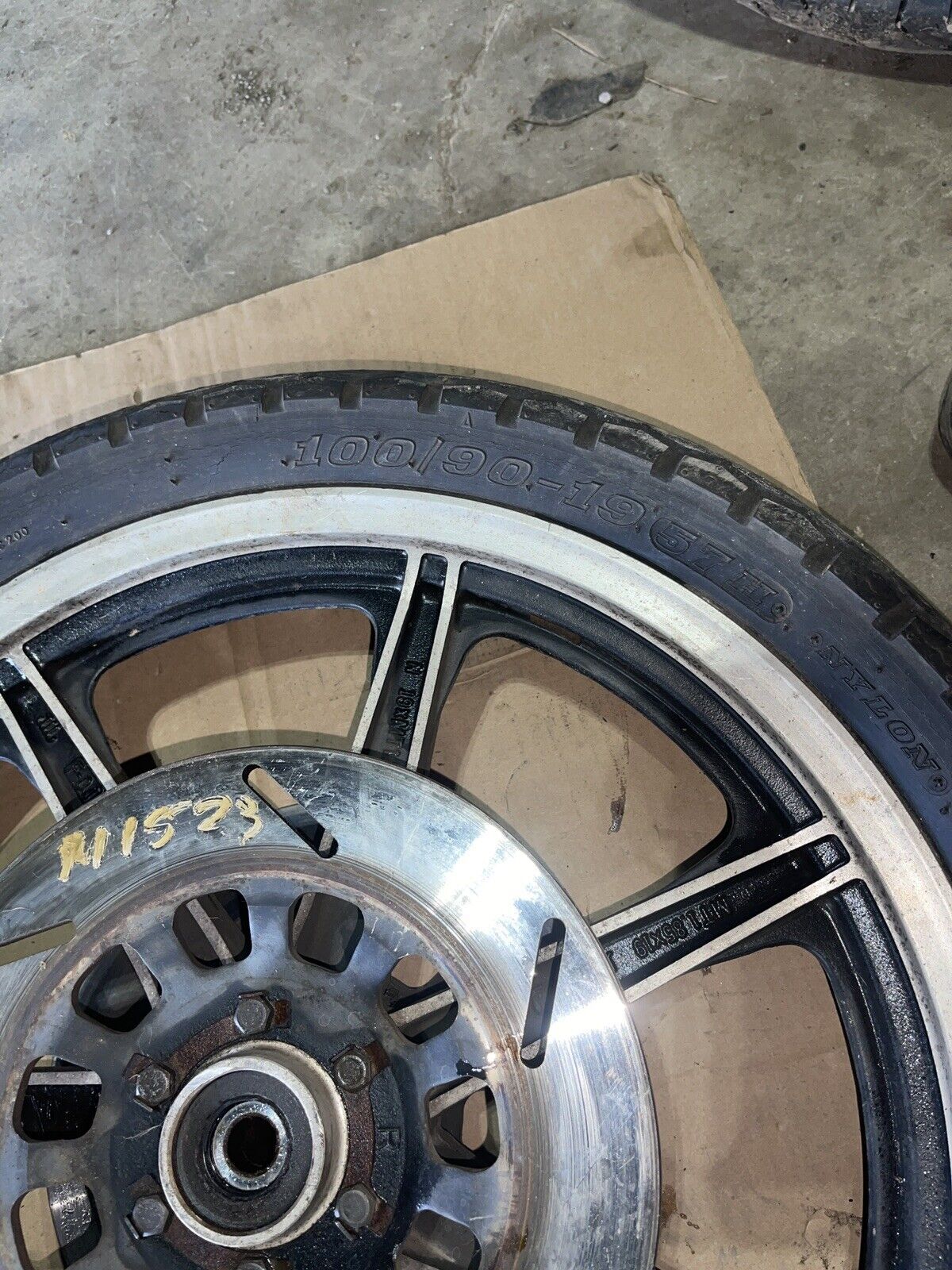 1980 YAMAHA XS850SG XS 850 SG  SPECIAL FRONT WHEEL RIM