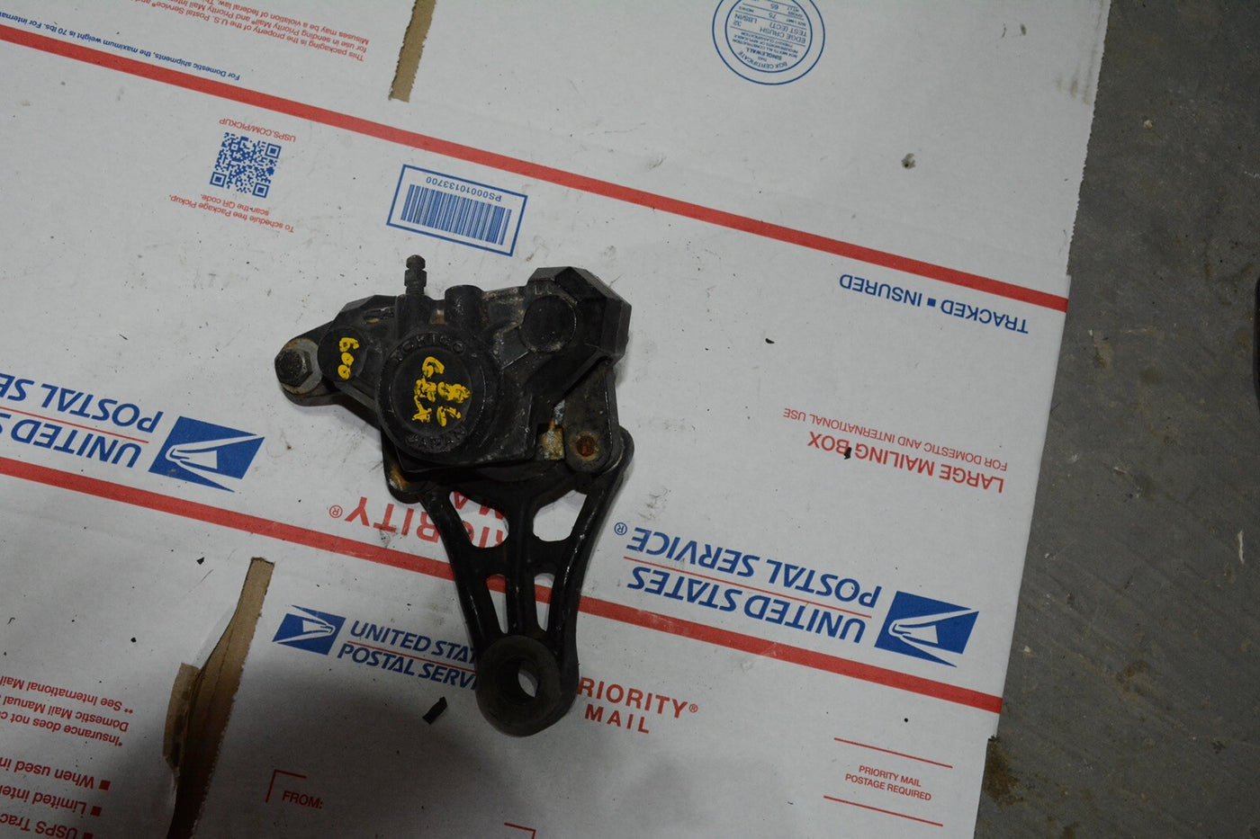 96 Suzuki GSXF GSX-F Katana 600 Rear Brake Caliper