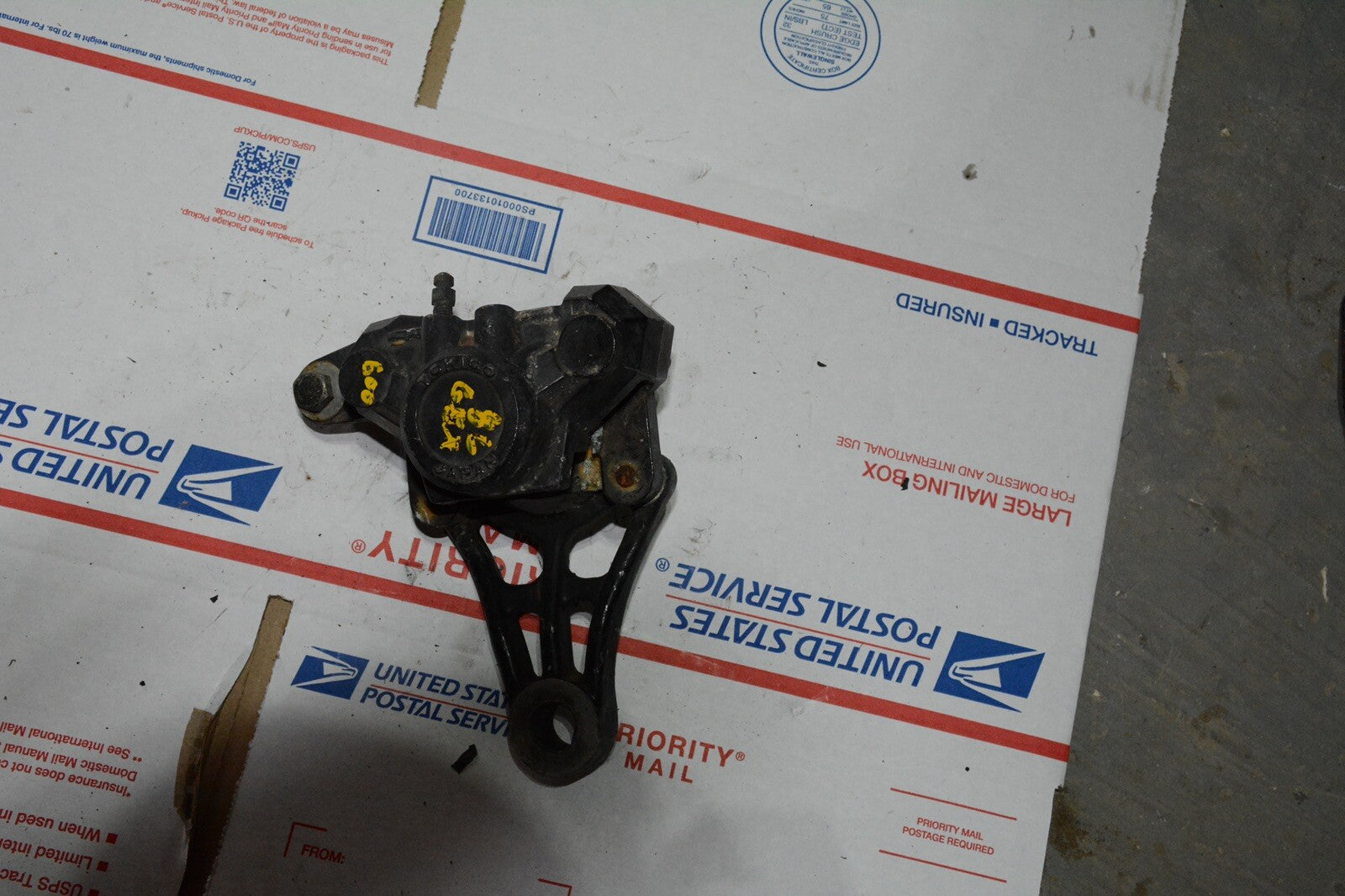 96 Suzuki GSXF GSX-F Katana 600 Rear Brake Caliper