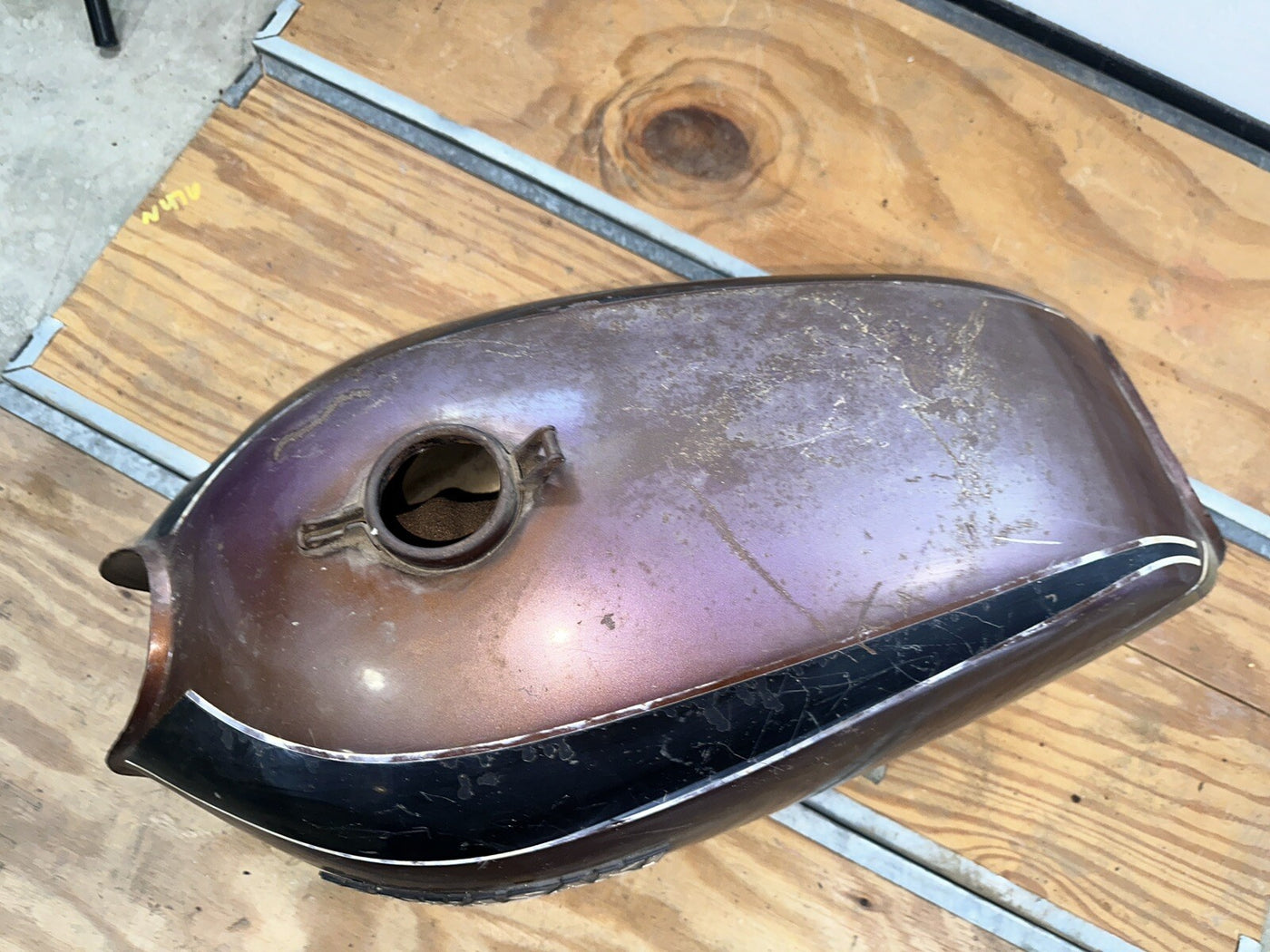 1974-77 Kawasaki KZ400 KZ 400 Gas Tank Fuel