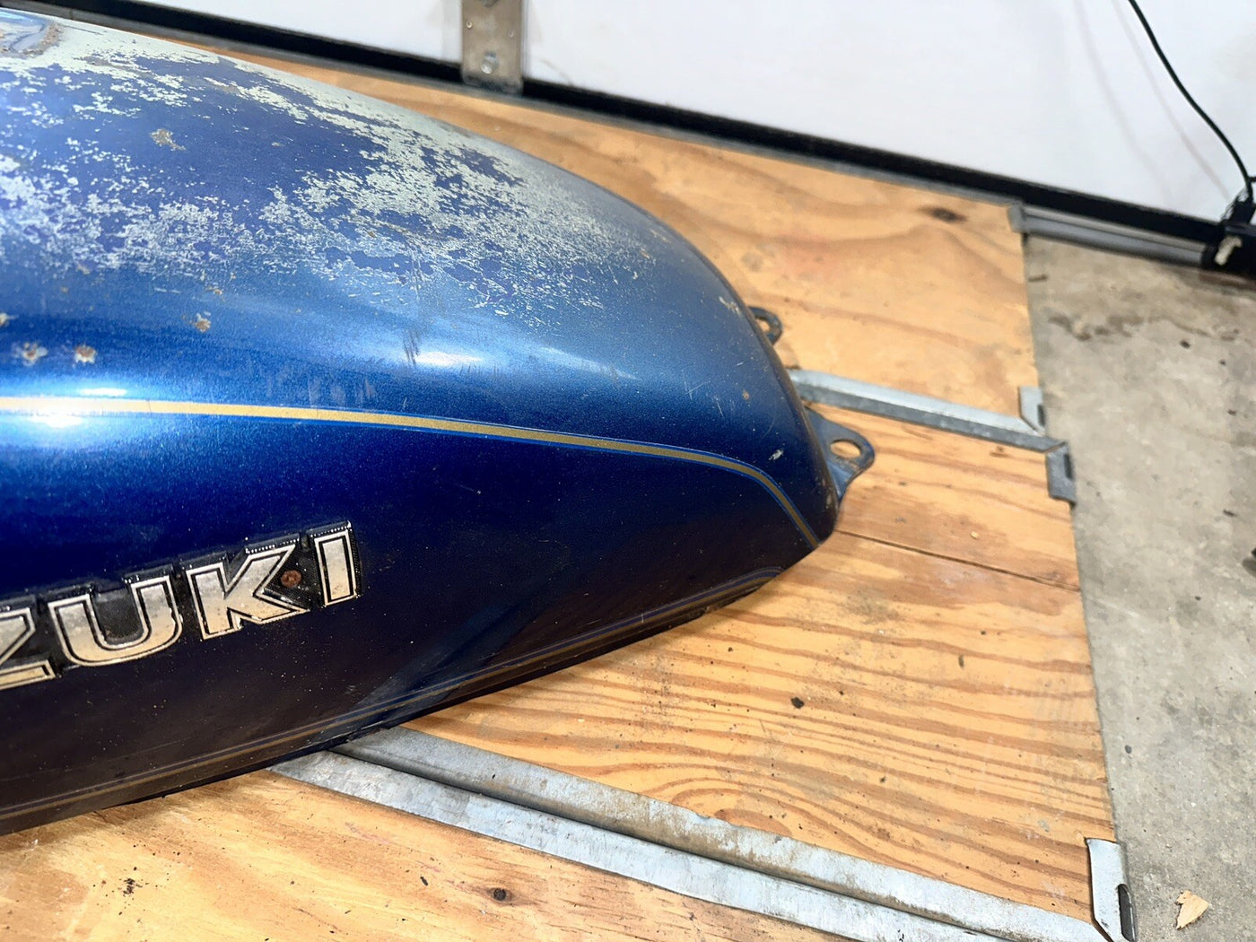 1981 Suzuki GS550L GS550 Gas Tank