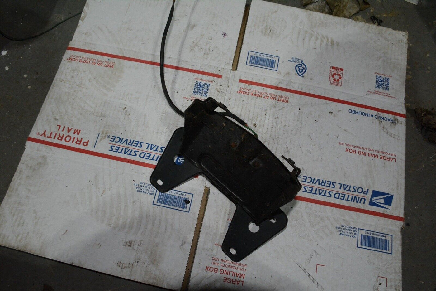 1984 84 83-86 Honda VF1100 VF 1100 LICENSE PLATE LIGHT REAR FENDER LICENSE LIGHT