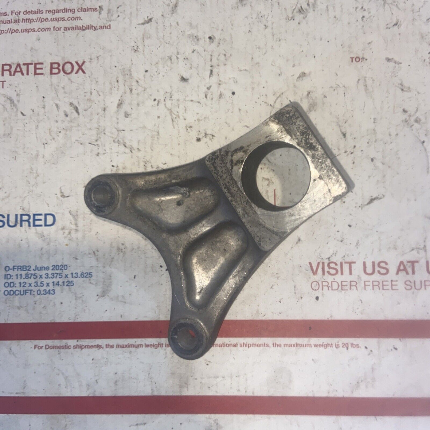 SUZUKI 1997 - 2003 REAR BRAKE CALIPER BRACKET / GSXR750 GSXR600