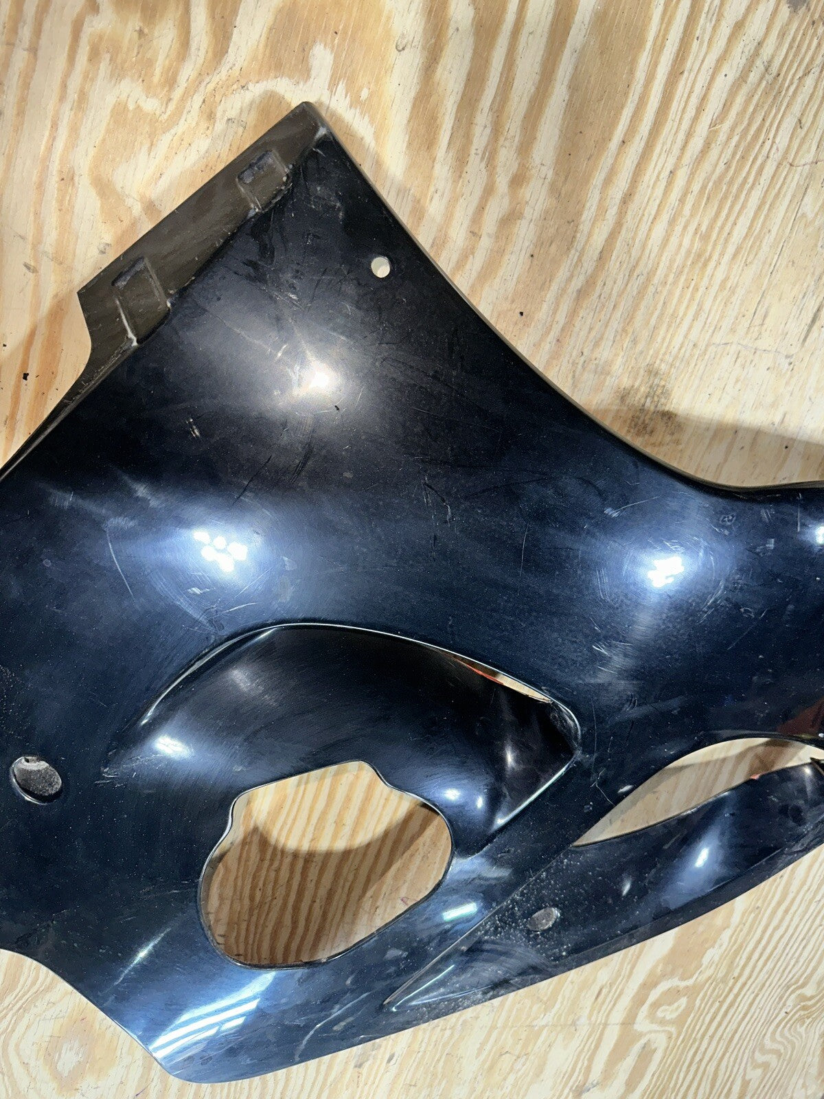 1996-1999 96-99 SUZUKI GSXR750 LEFT LOWER MID UPPER SIDE FAIRING COWL PLASTIC 