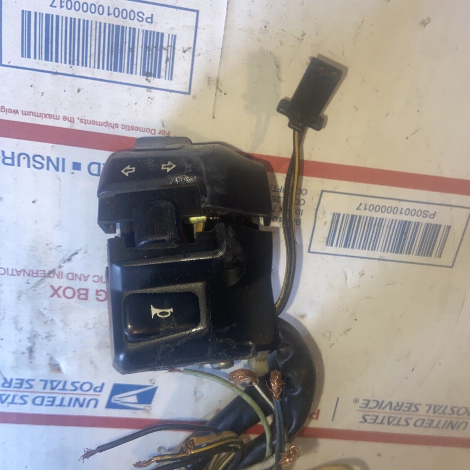 Yamaha YZF600 R Left Hand Switch, Thunder Cat, 1996 - 2001 J20