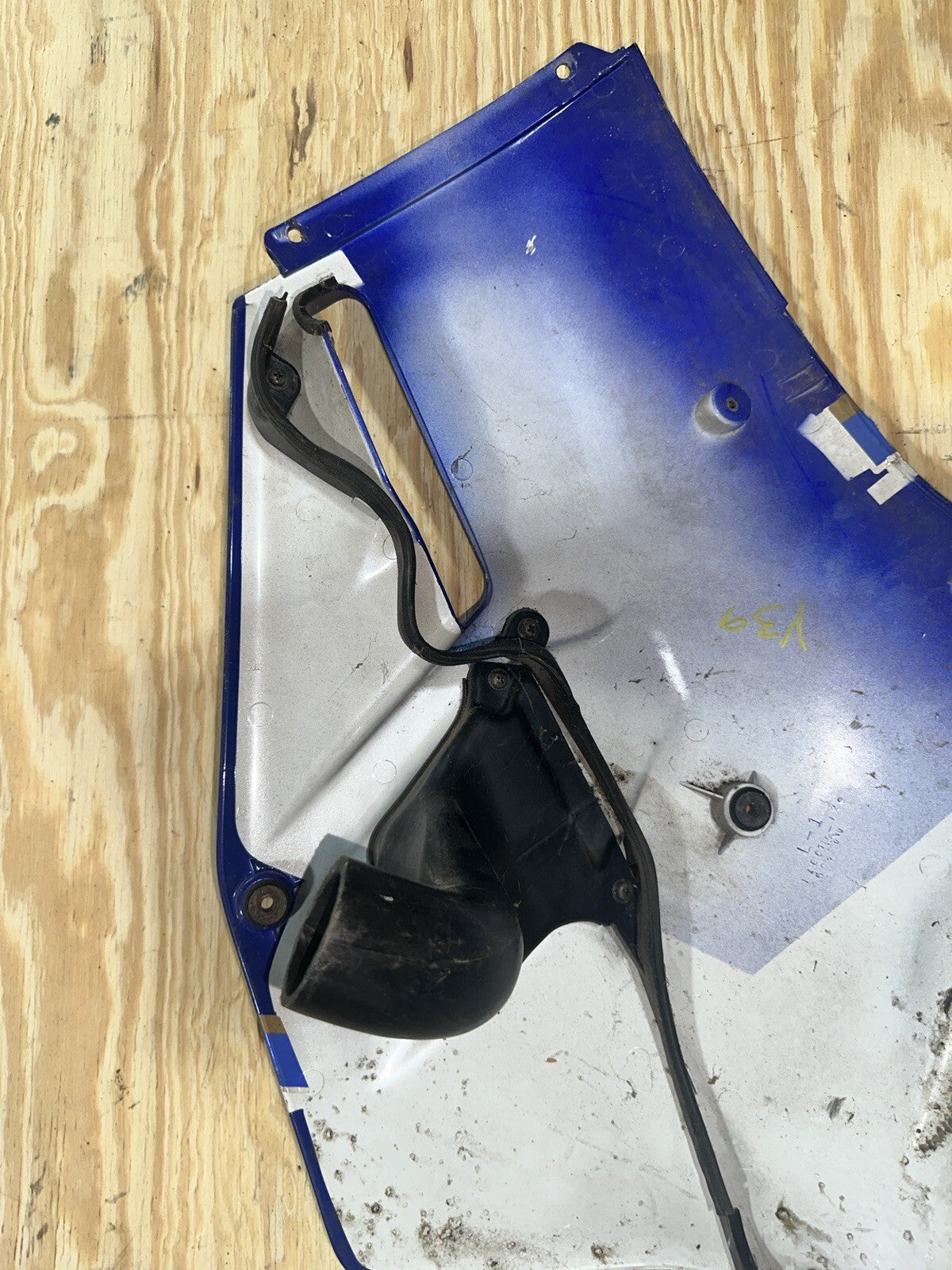 Yamaha FZR1000 FZR 1000 Left Side Fairing Cowl Body 