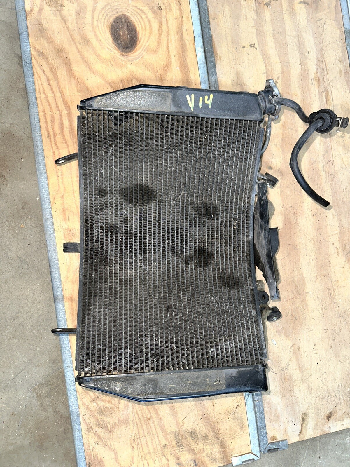 08-16 Yamaha oem YZF R6 Radiator w/ Cooling Fans 2006 2007 R6R