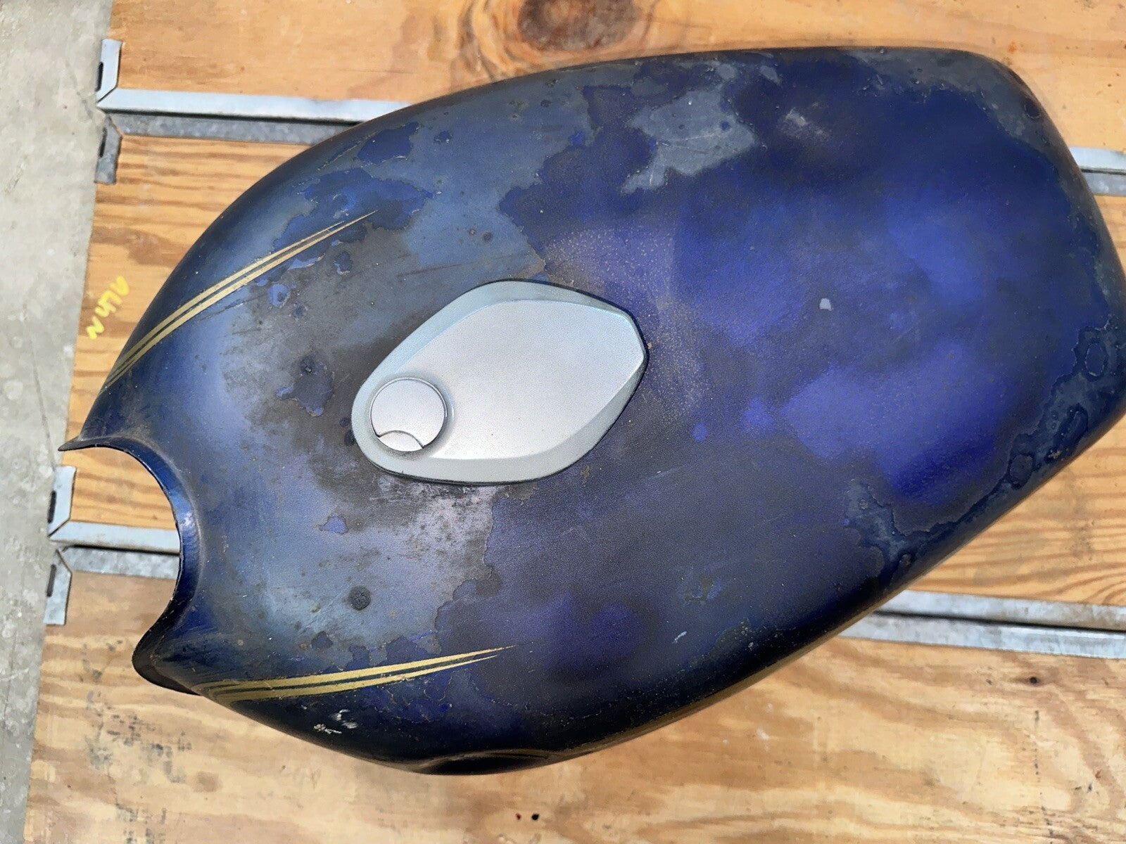 Kawasaki 650 KZ KZ650 Gas Fuel Tank