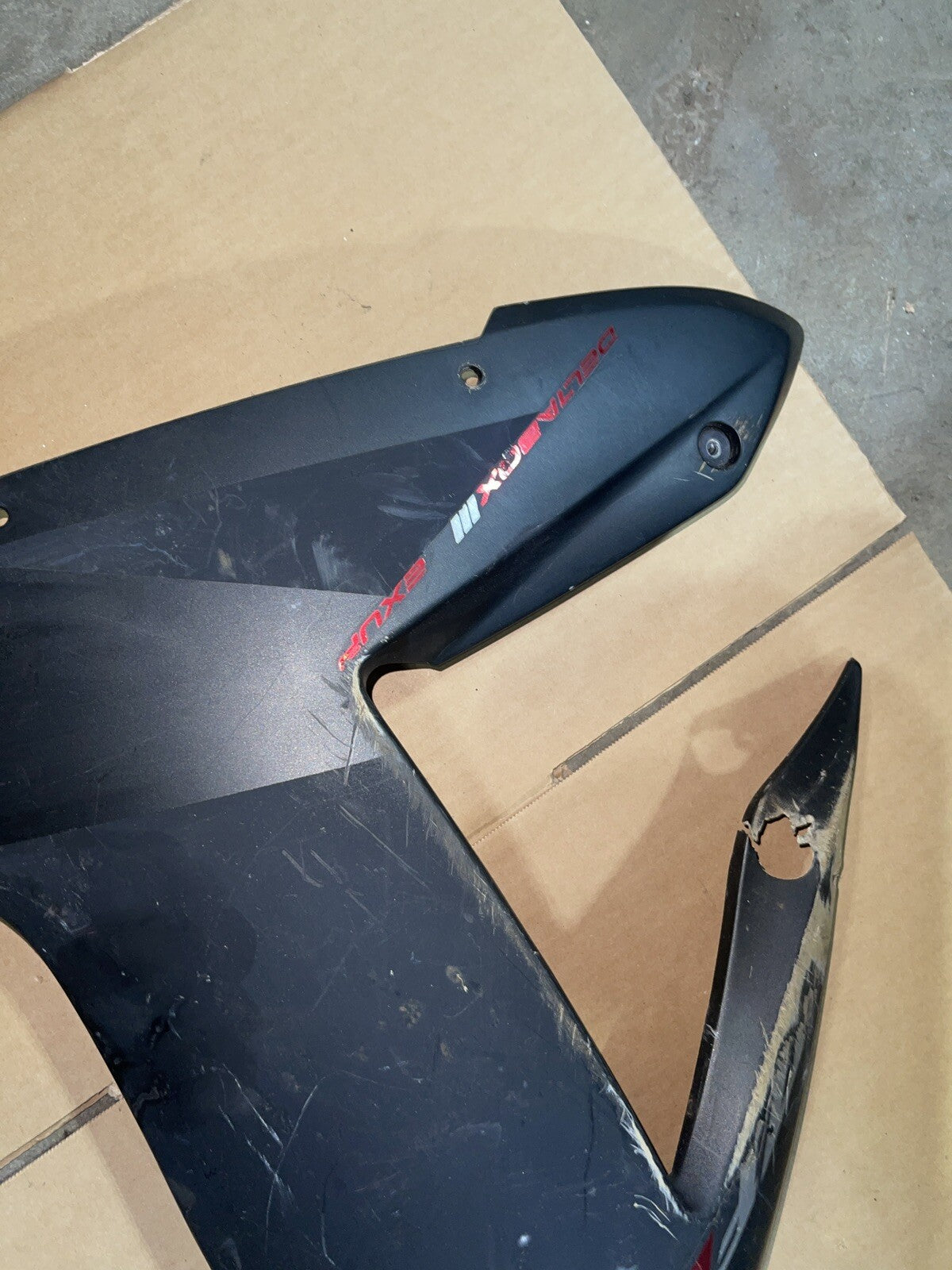 02-03 YAMAHA R1 RIGHT MID SIDE FAIRING COWL PLASTIC OEM BLACK