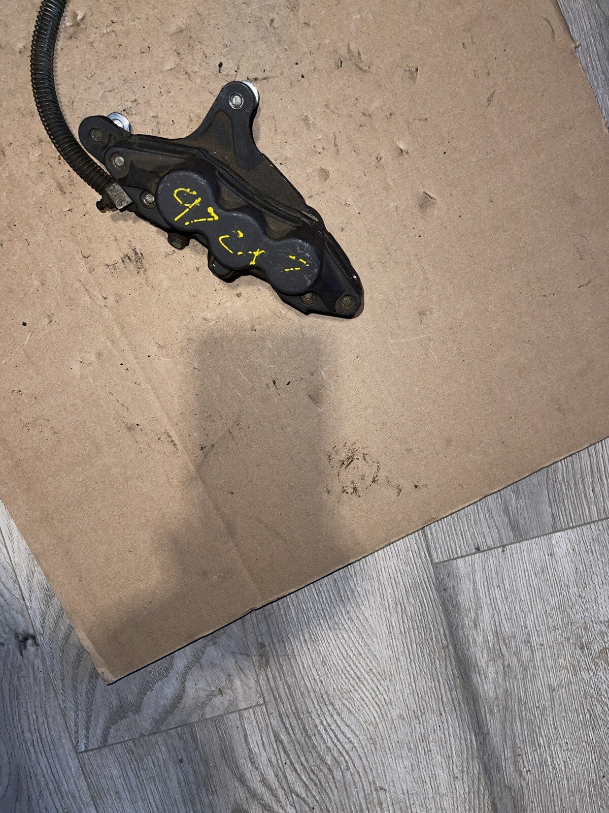 1997 KAWASAKI NINJA ZX7R ZX750P OEM FRONT BRAKE CALIPER
