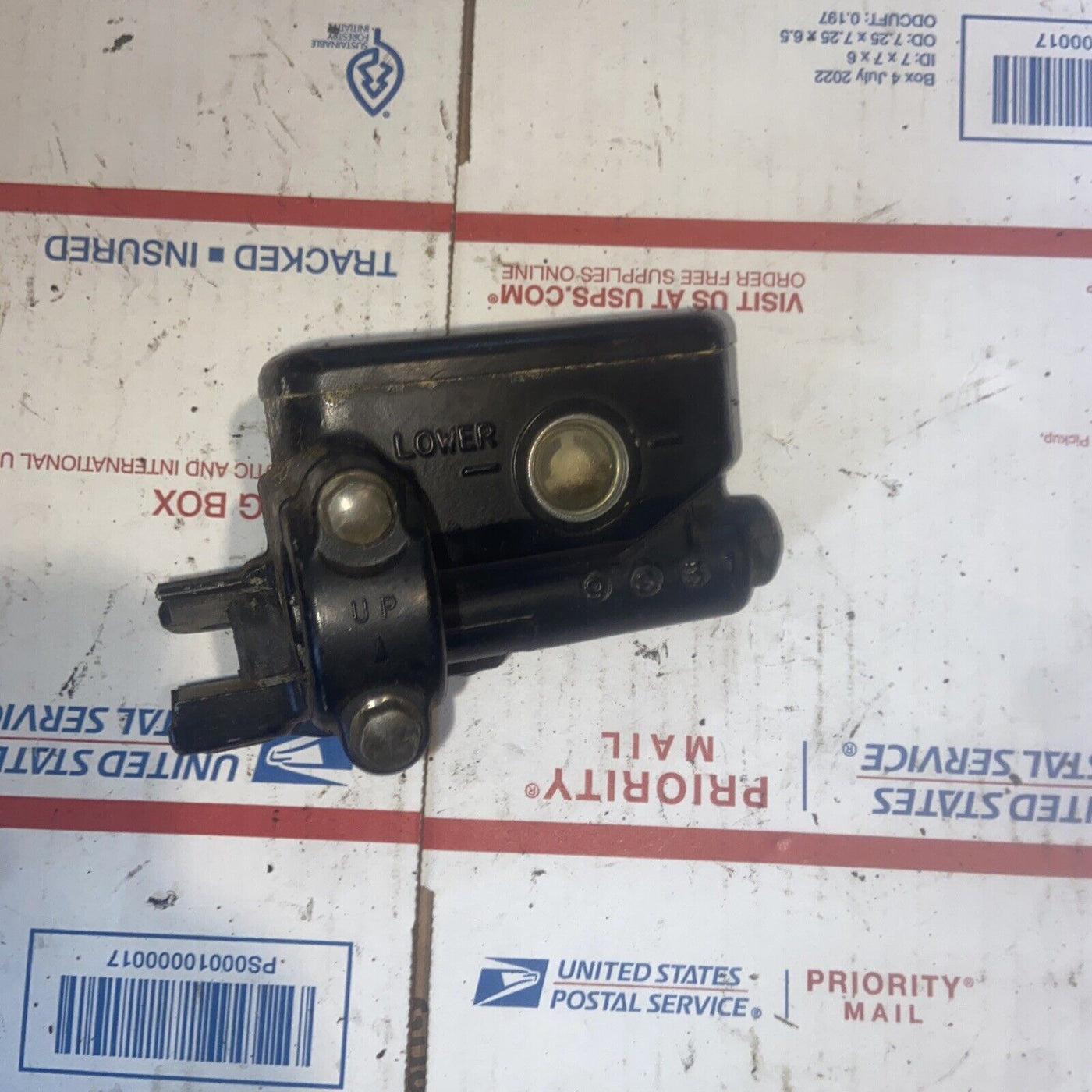 1990 90-96 Honda CBR1000F Hurricane Handlebar Master Cylinder OEM