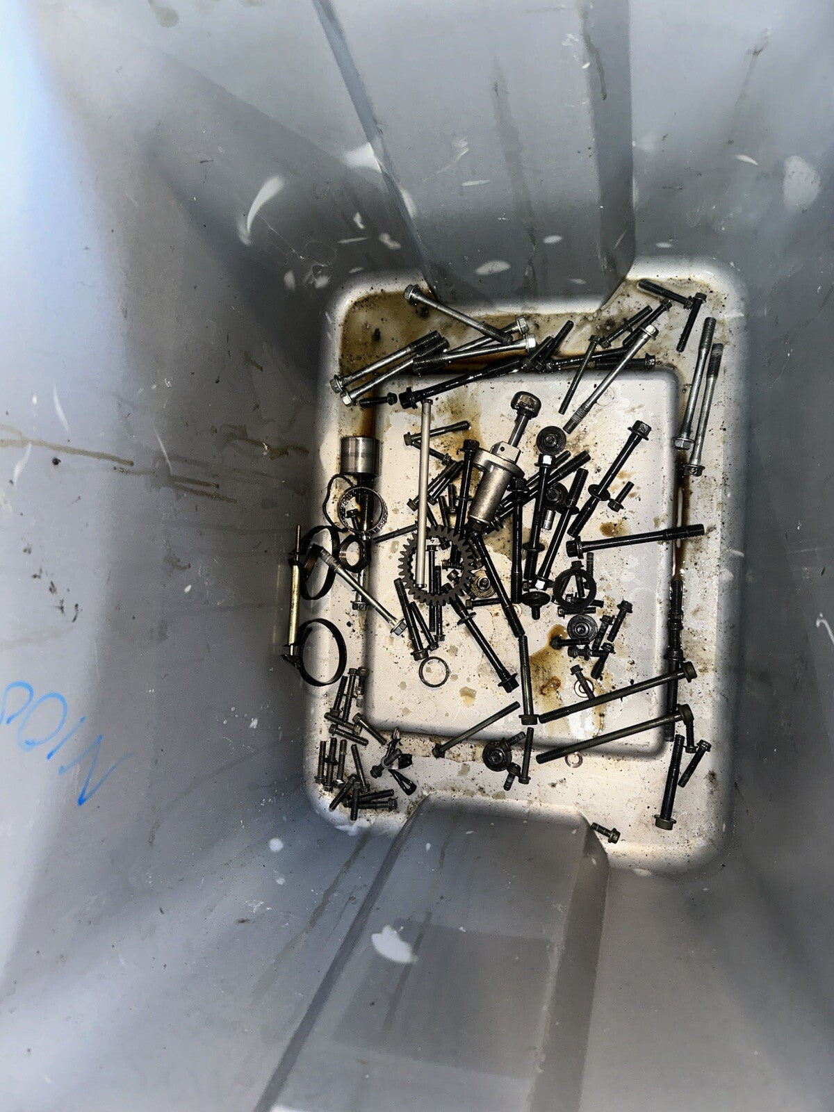 2002 Suzuki Gsxr600 Engine Mounting Bolts Hardware Motor Screws