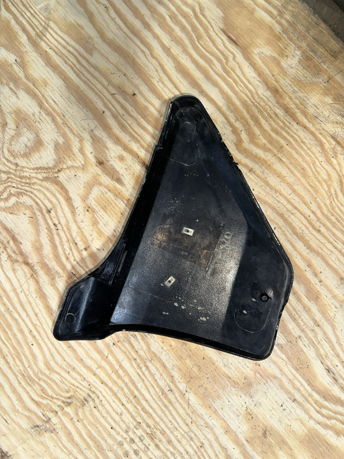 1979-1981 Suzuki GS850 Blue Right Side Cover Emblem OEM