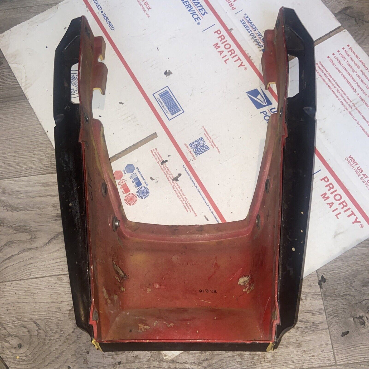 83-85 KAWASAKI GPZ1100 REAR BACK TAIL FAIRING COWL SHROUD
