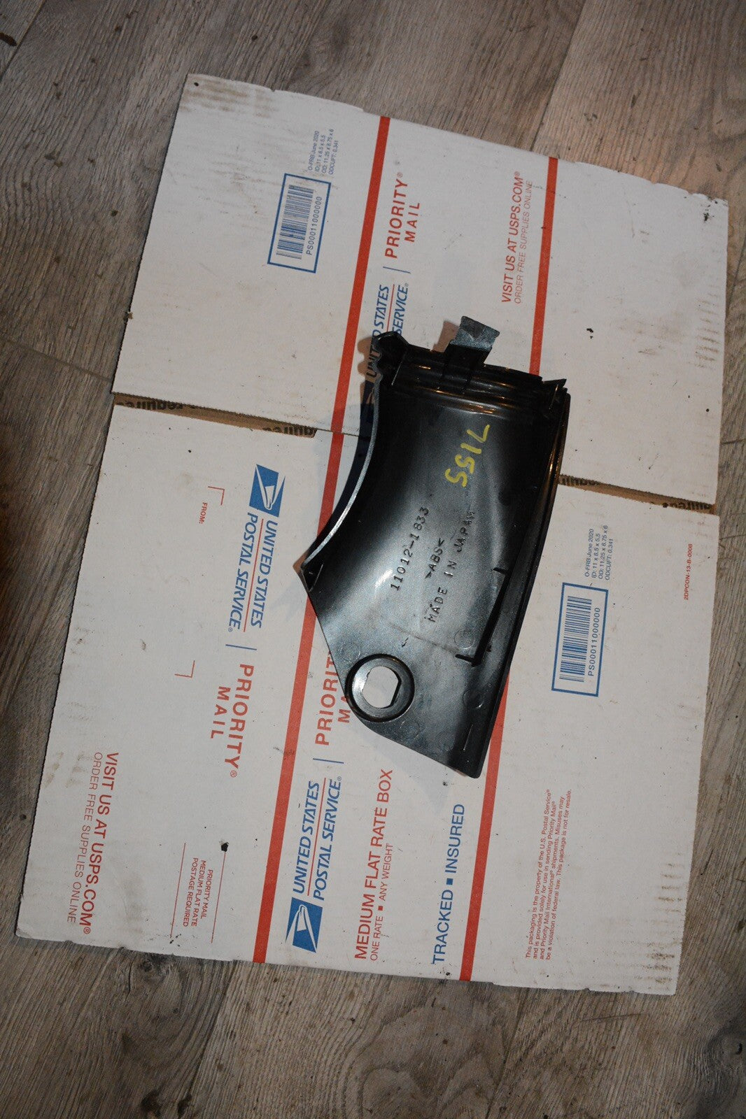 01 Kawasaki ZX11 ZX 11 1100 OEM Left Air Duct Cover Ninja Ram Air Panel dg
