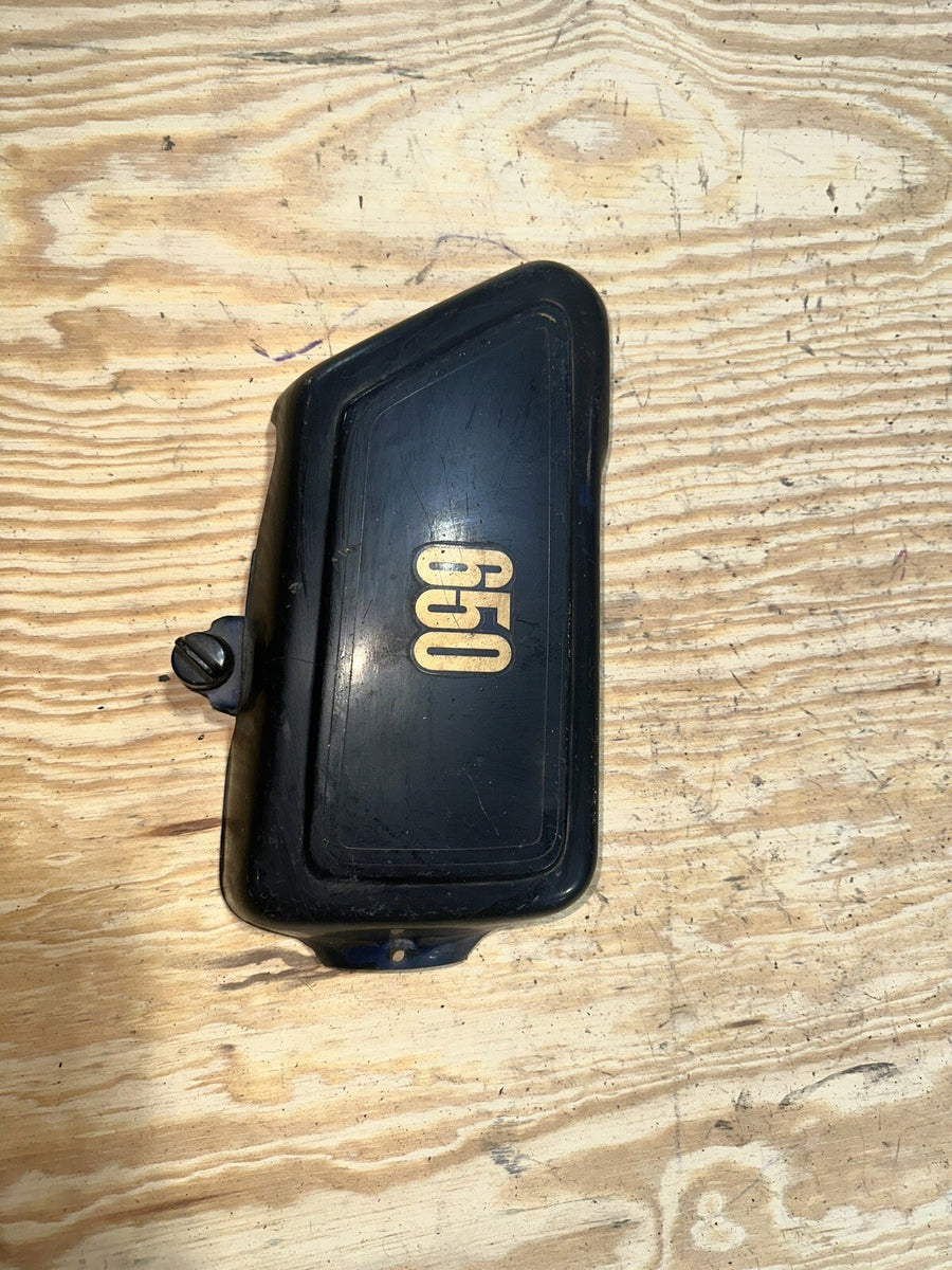 1975 YAMAHA XS650 XS 650 SIDE COVER RH STOCK PAINT *2067