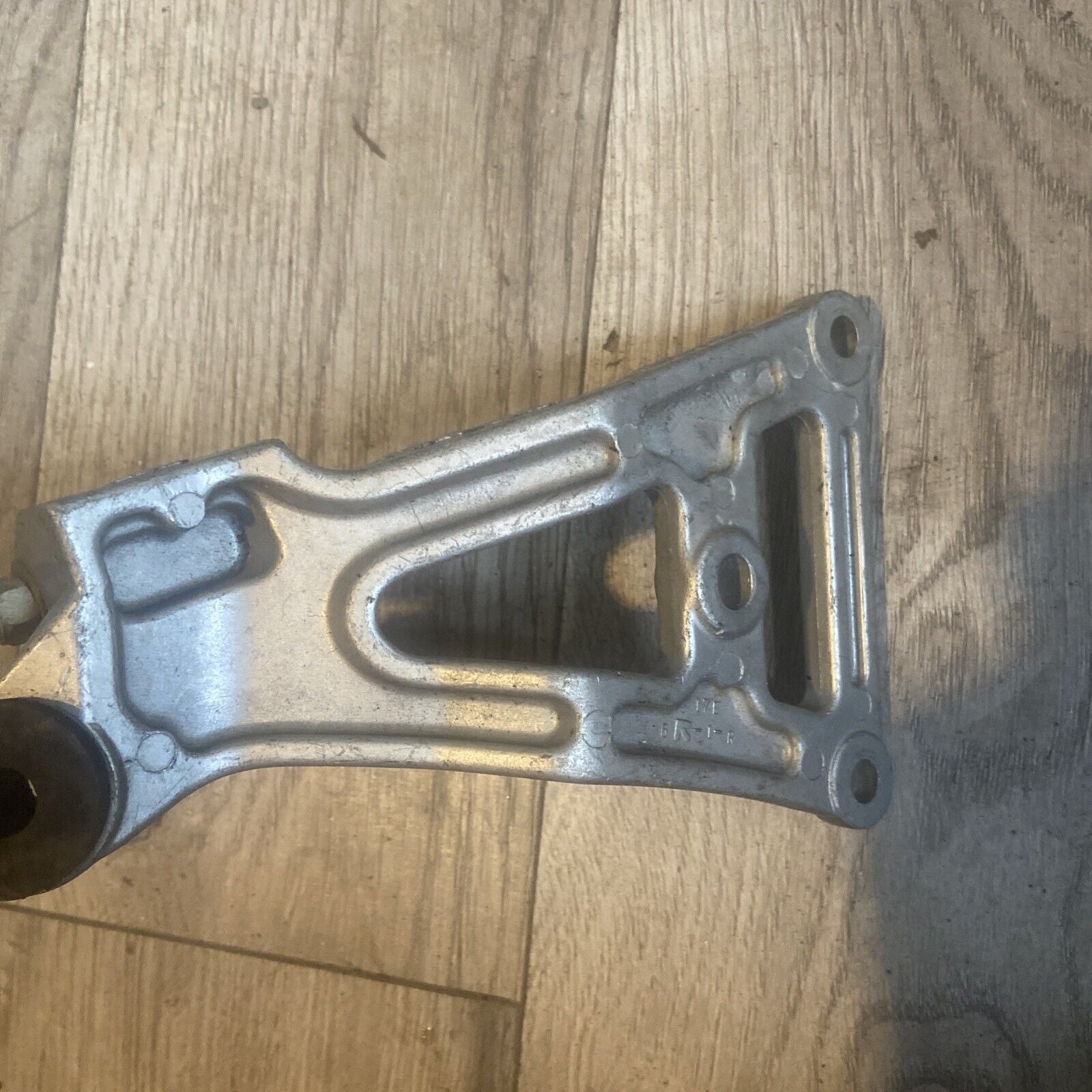 94 SUZUKI GSXR 1000 Right REARSET REAR SET FOOT PEG