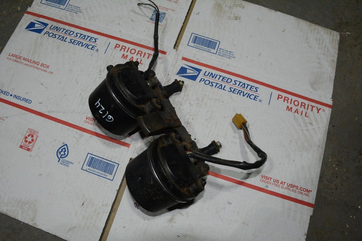 1980 Kawasaki KZ250 Speedometer And tachometer tach gauge and bracket mount