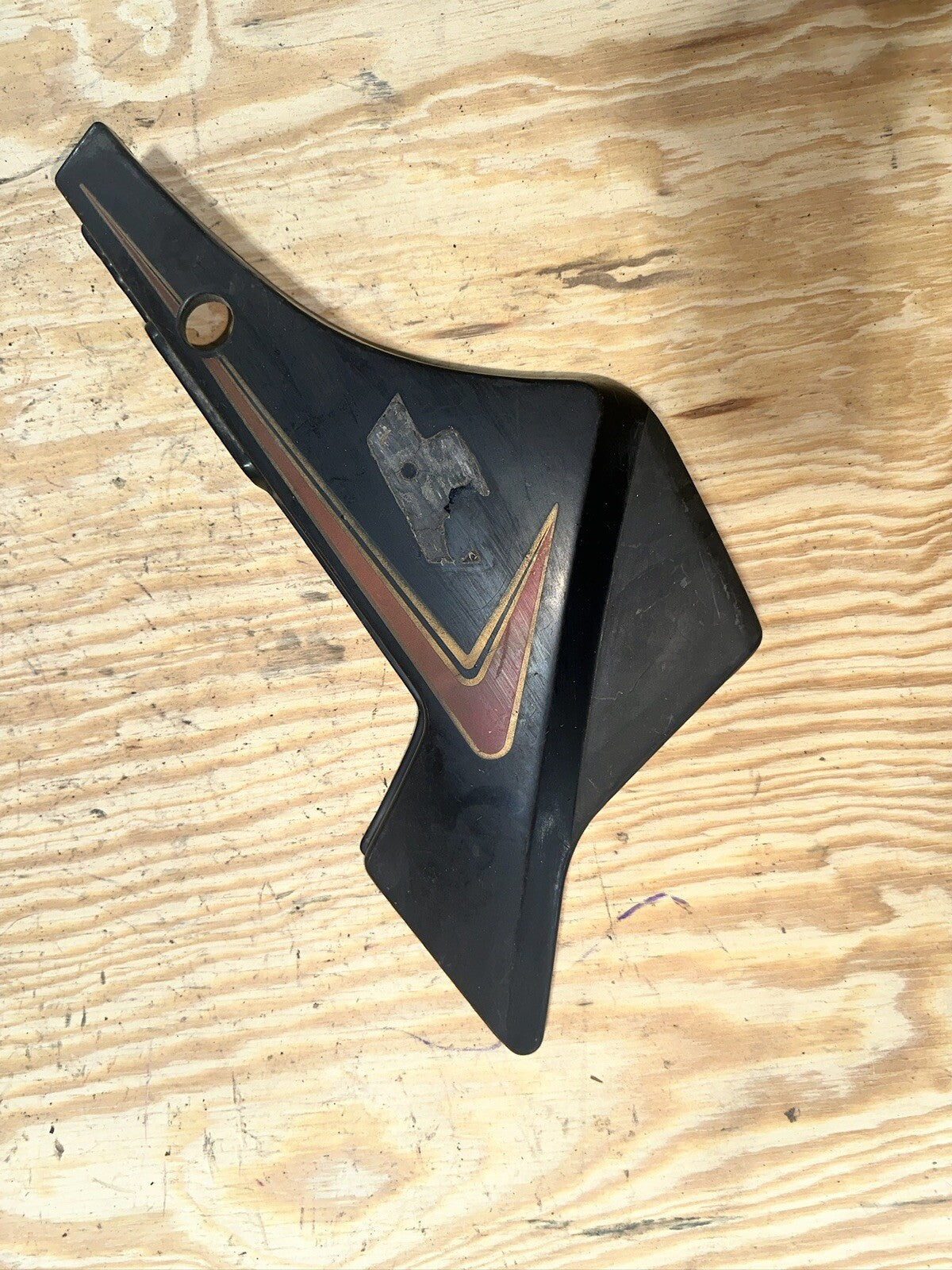 1981-83 Yamaha Seca 750 XJ750R XJ750 L Side Cover panel 5G2-21711-00-6
