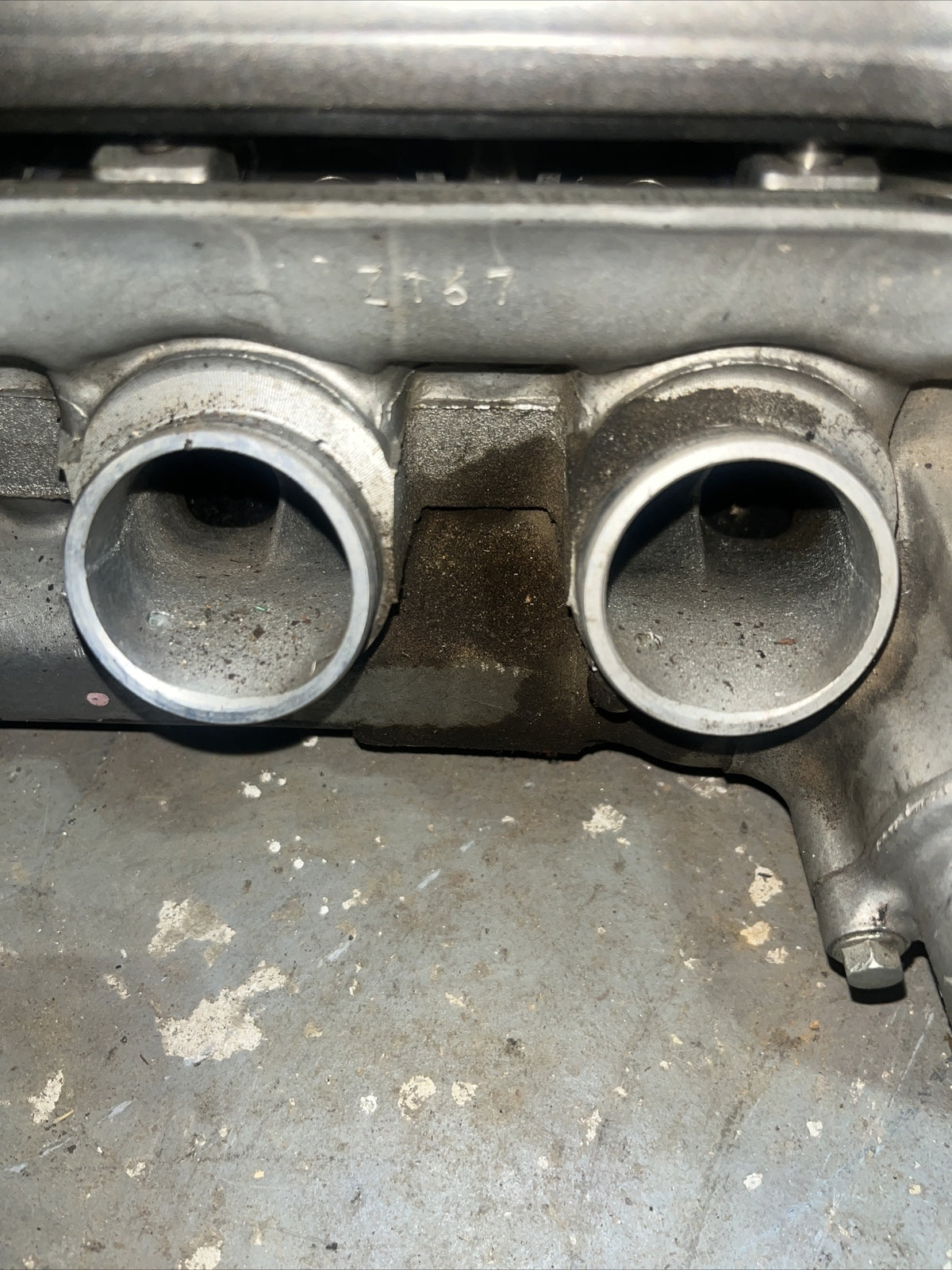 1995 HONDA CBR900 CYLINDER HEAD W/ VALVES CBR 600