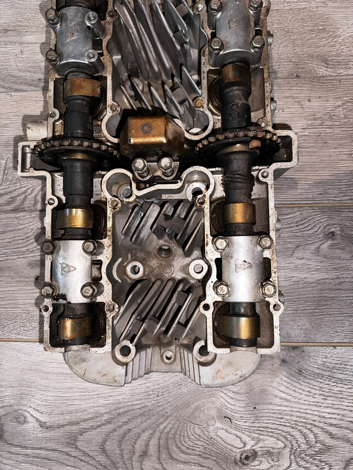 77 Suzuki Gs 750 Cylinder Head