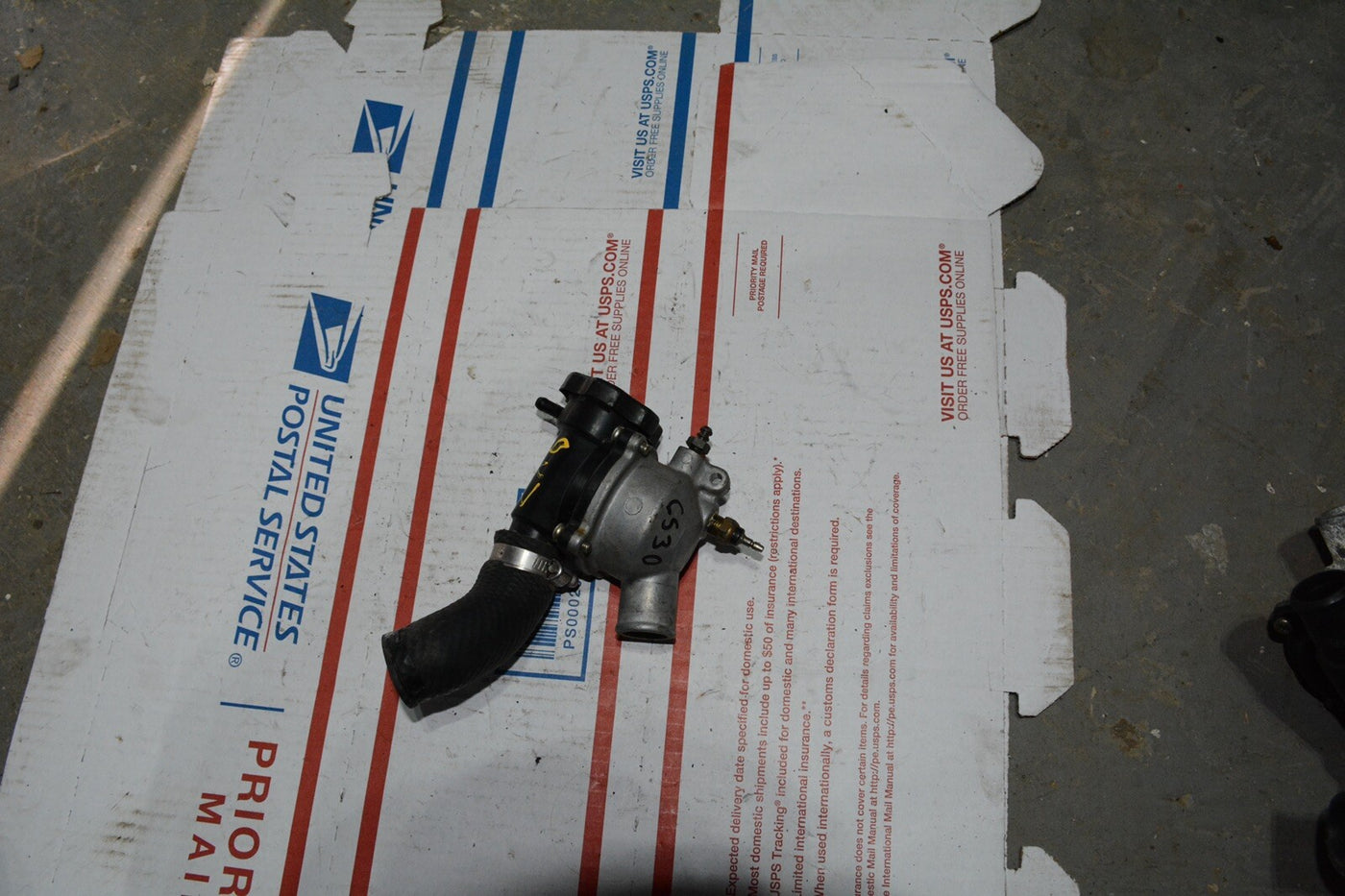 92 Kawasaki ZX6 ZX 6 600 ZX600 D Ninja Thermostat Housing