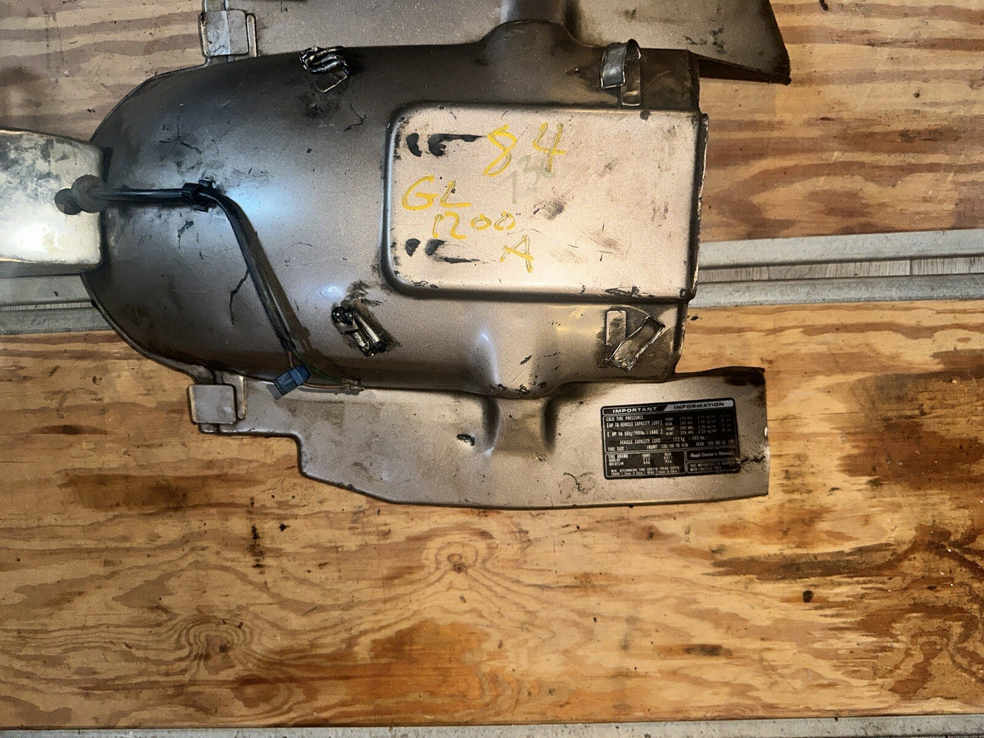 84 85 Honda GL1200 Goldwing Aspencade Rear Fender Inner Heat Shield Cover Panel