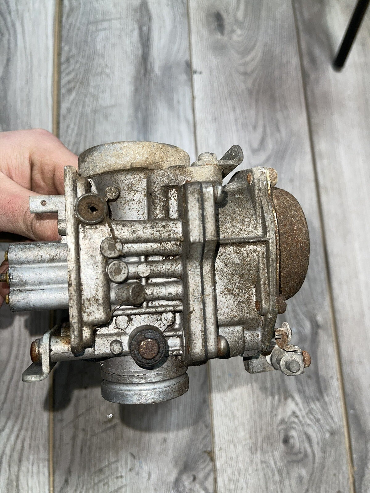 1976 - 1981 yamaha xs850 Carburetors OEM