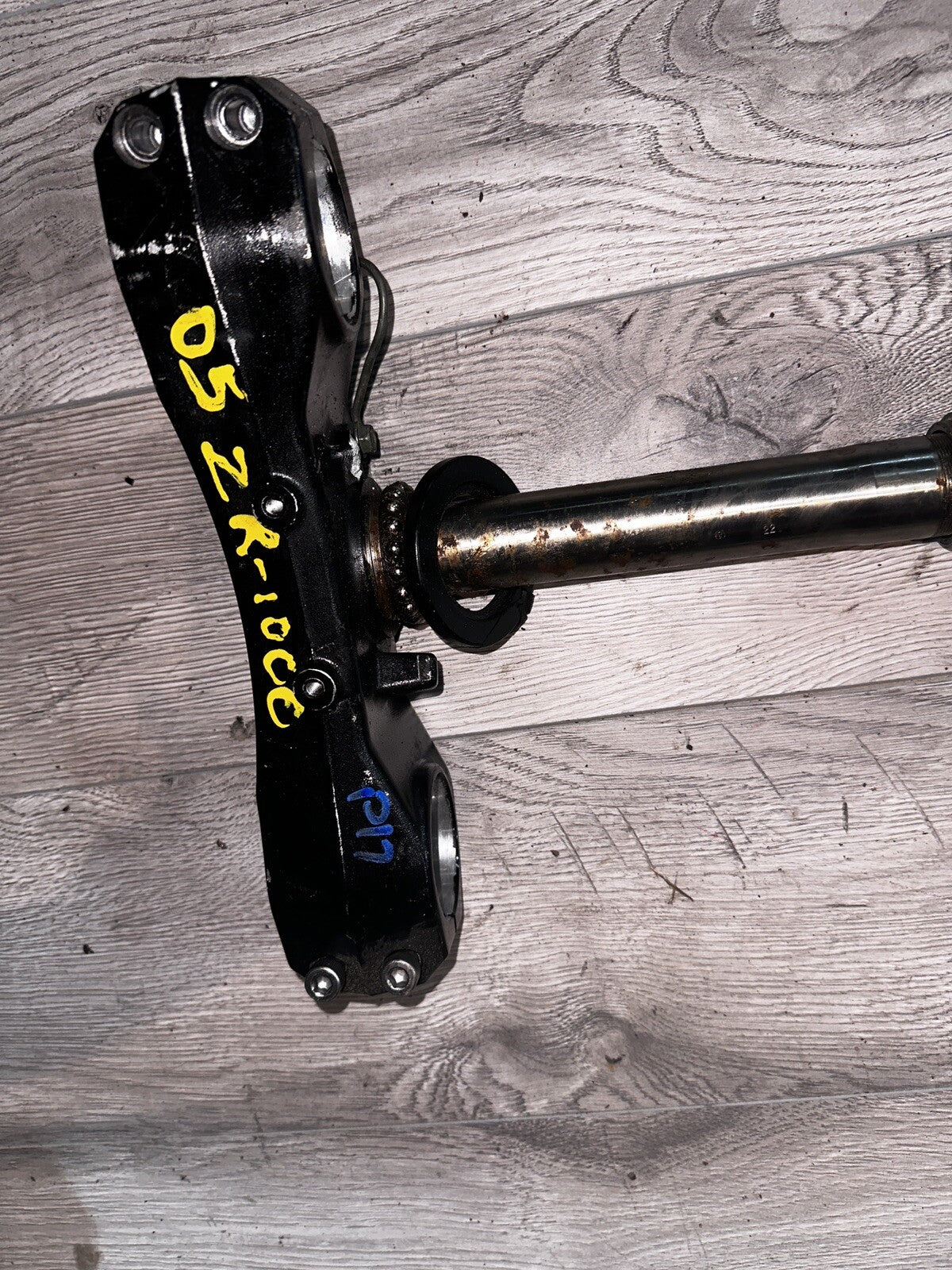 03 04 05 06 Ninja Z1000 ZR1000 OEM Lower Triple Tree Clamp Steering Head Fork