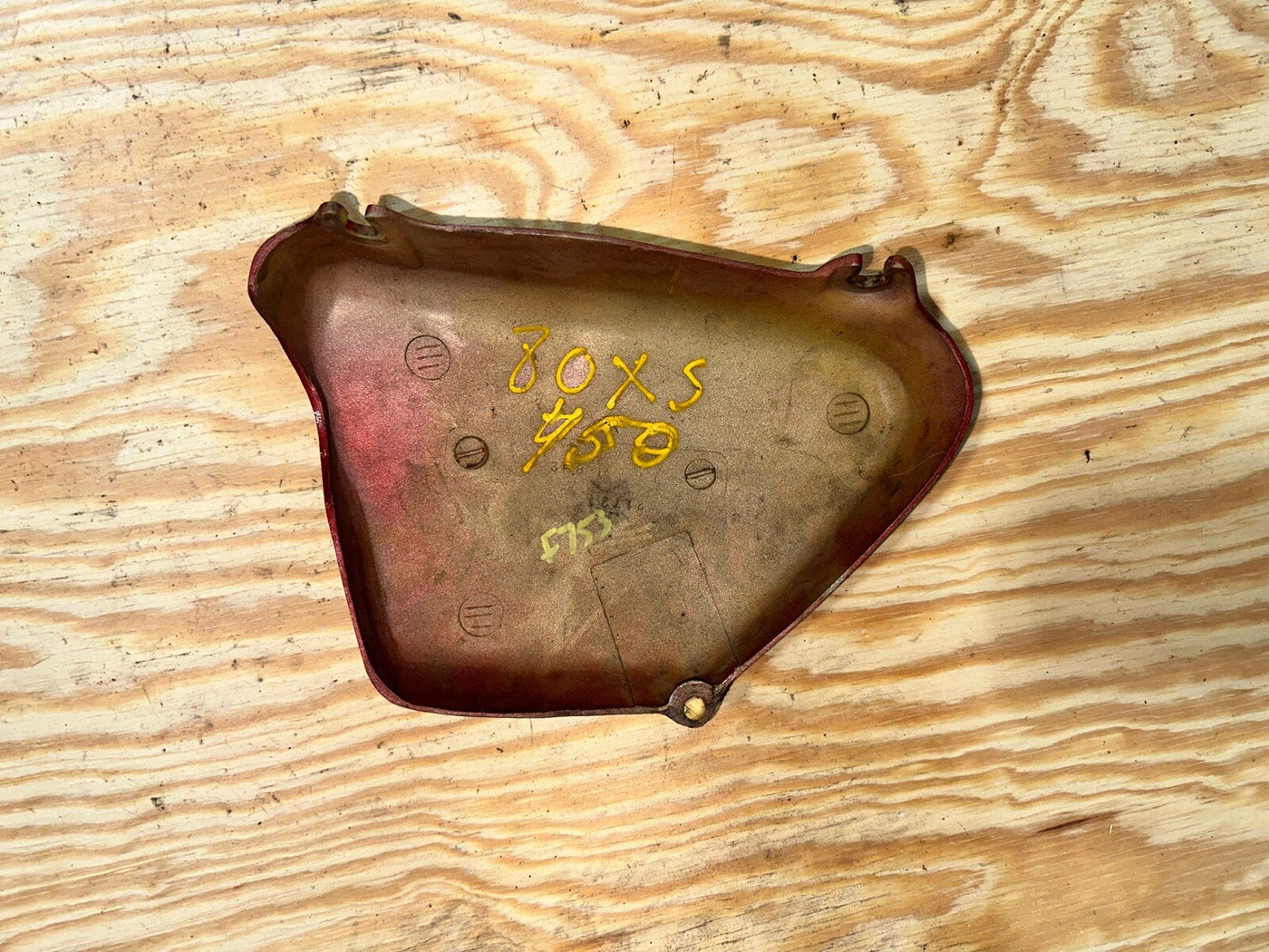 YAMAHA XS400 SPECIAL 2 II RIGHT SIDE COVER FAIRING PLASTIC PANEL 1980 1981 80 81