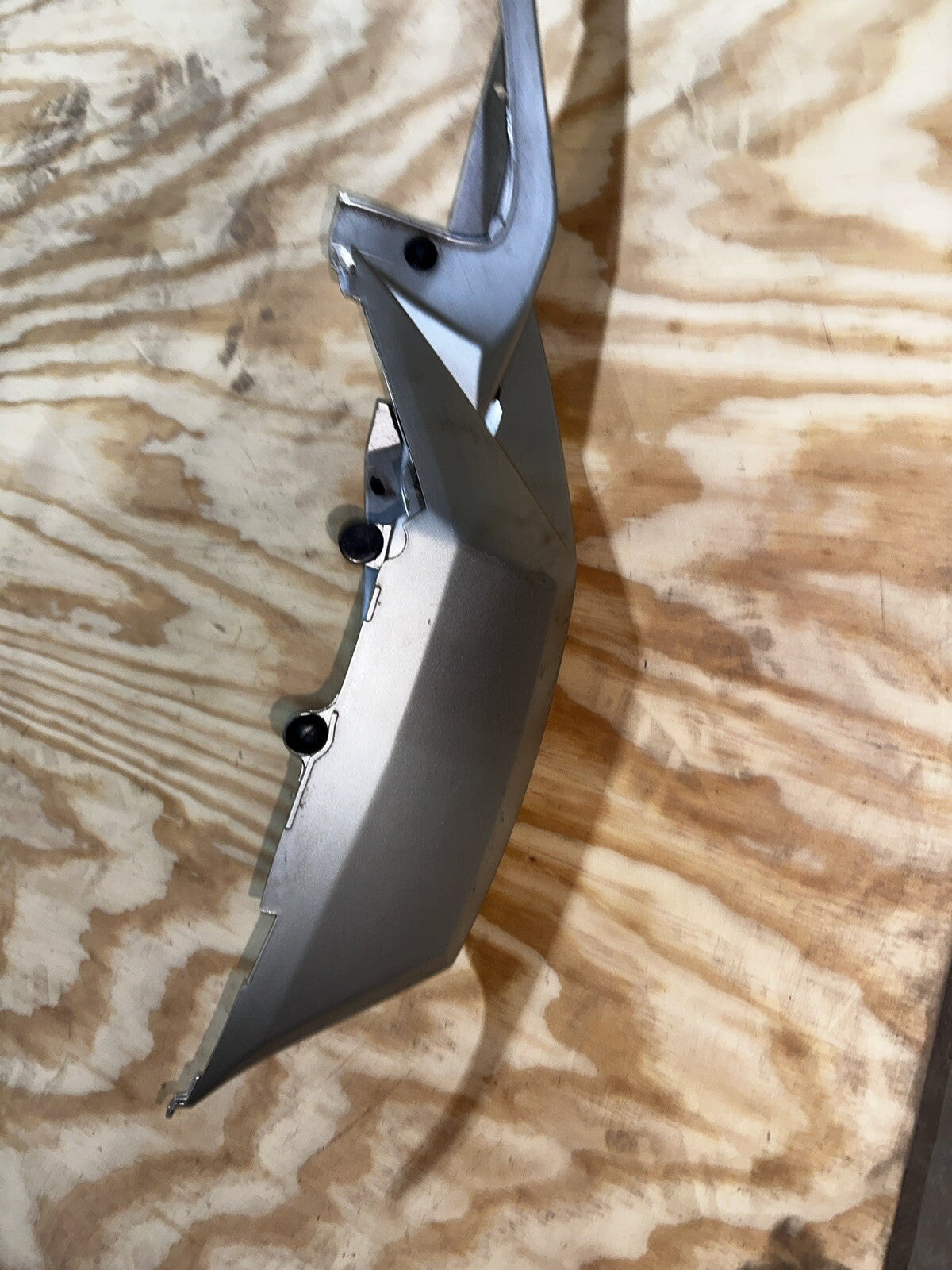 08-09 Suzuki Gsxr 600 Tail Fairing  Left And Right