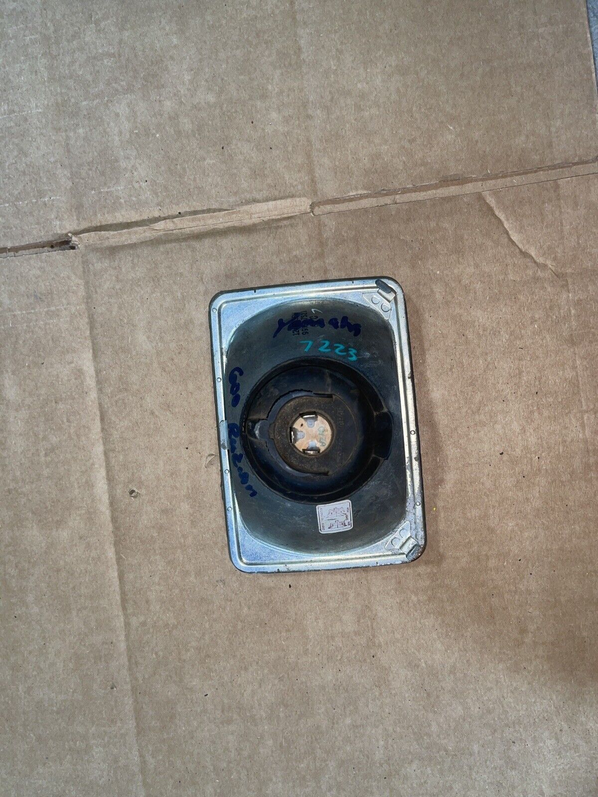 1982 82 82-85 Yamaha XJ750 XJ 750 Maxim Front Headlight Head Light Assembly