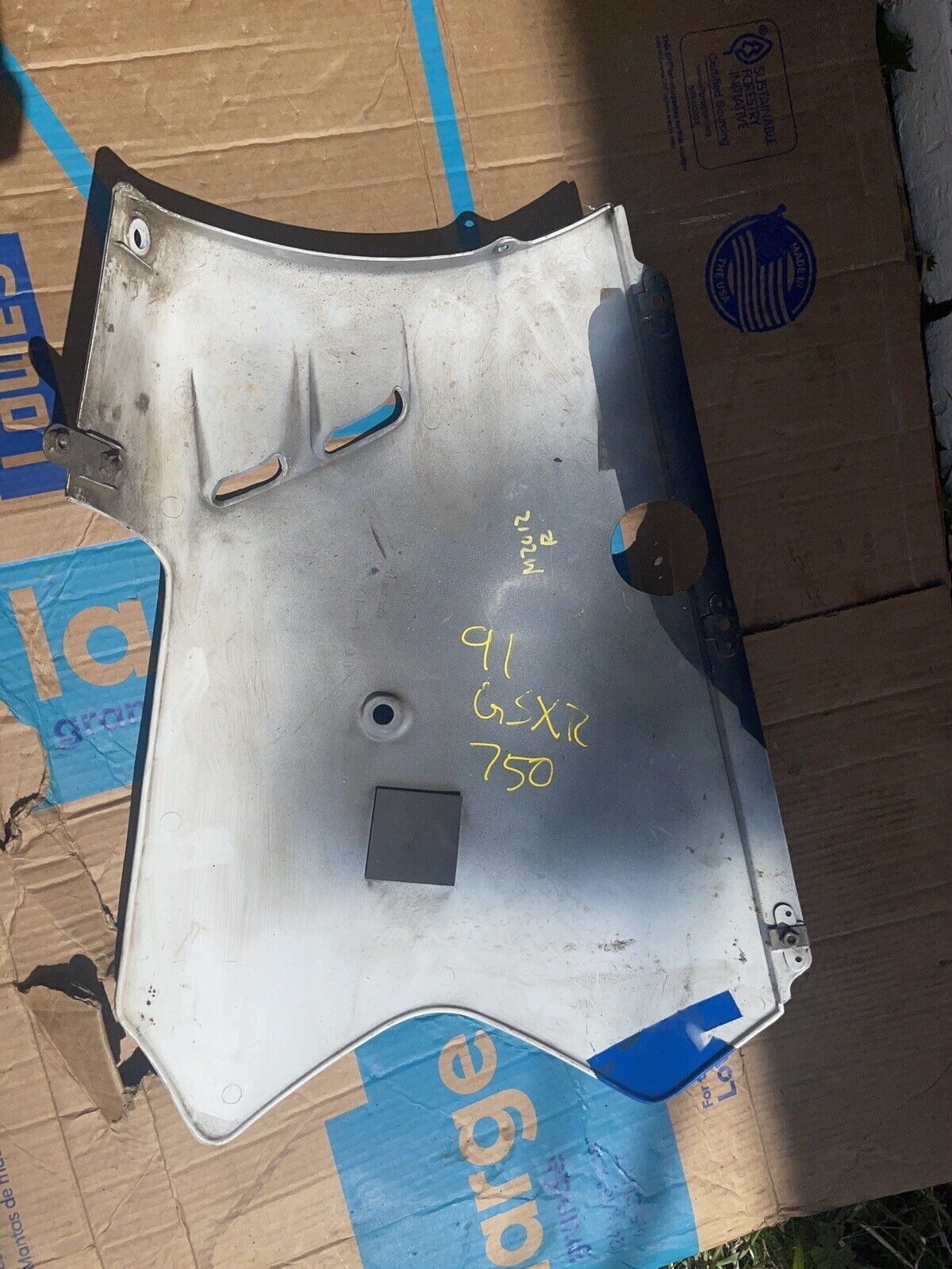 91-92 GSXR 750 RIGHT LOWER BOTTOM BELLY SIDE FAIRING COWL PLASTIC