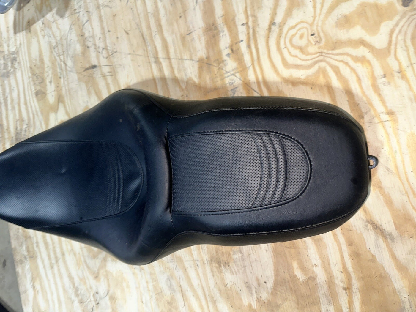 Harley Davidson Low Profile Touring Seat RDW 92/61-0067
