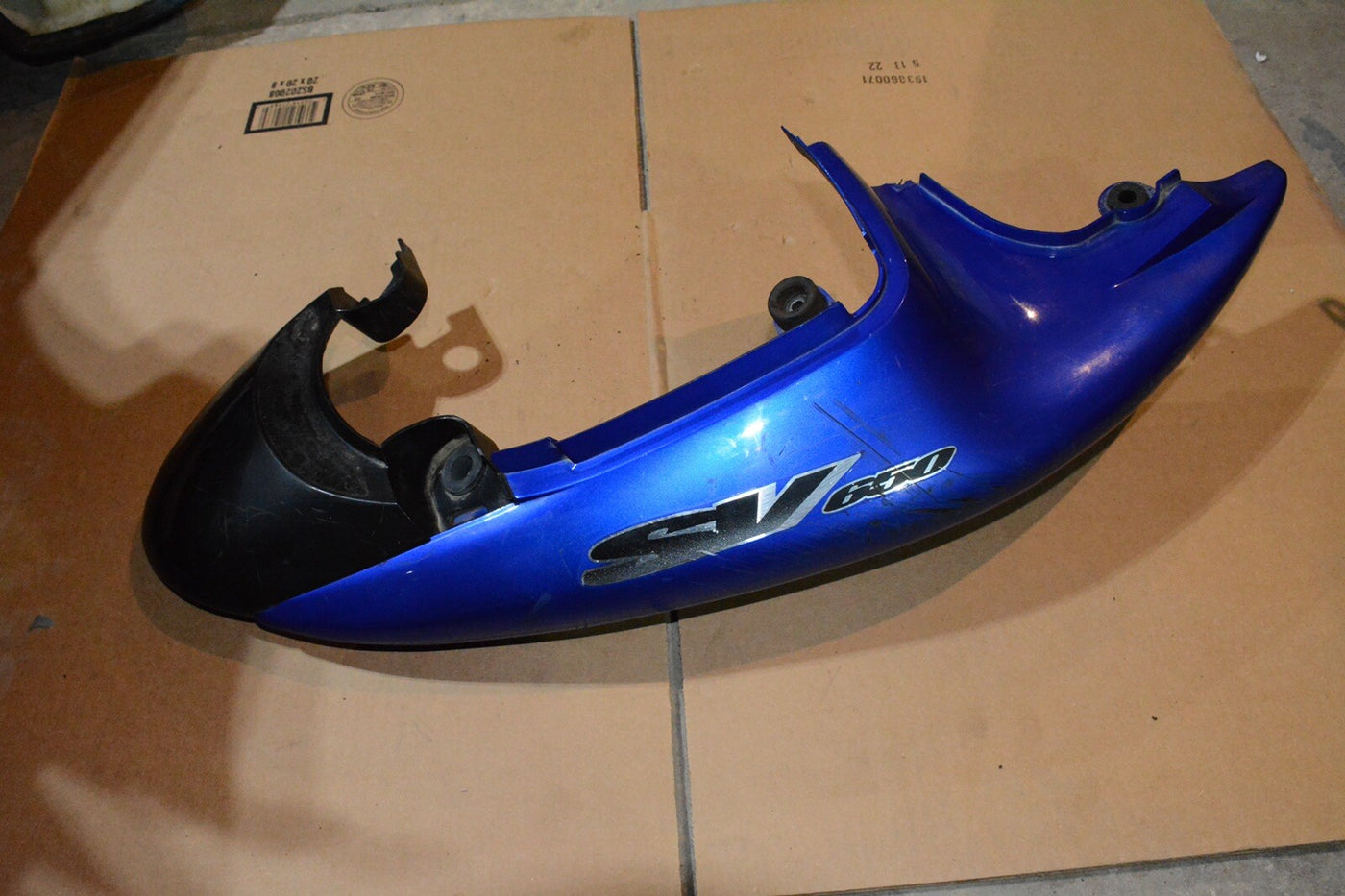 1999 2002 Suzuki SV650 SV 650 Right Rear Tail Fairing Plastic Cowl