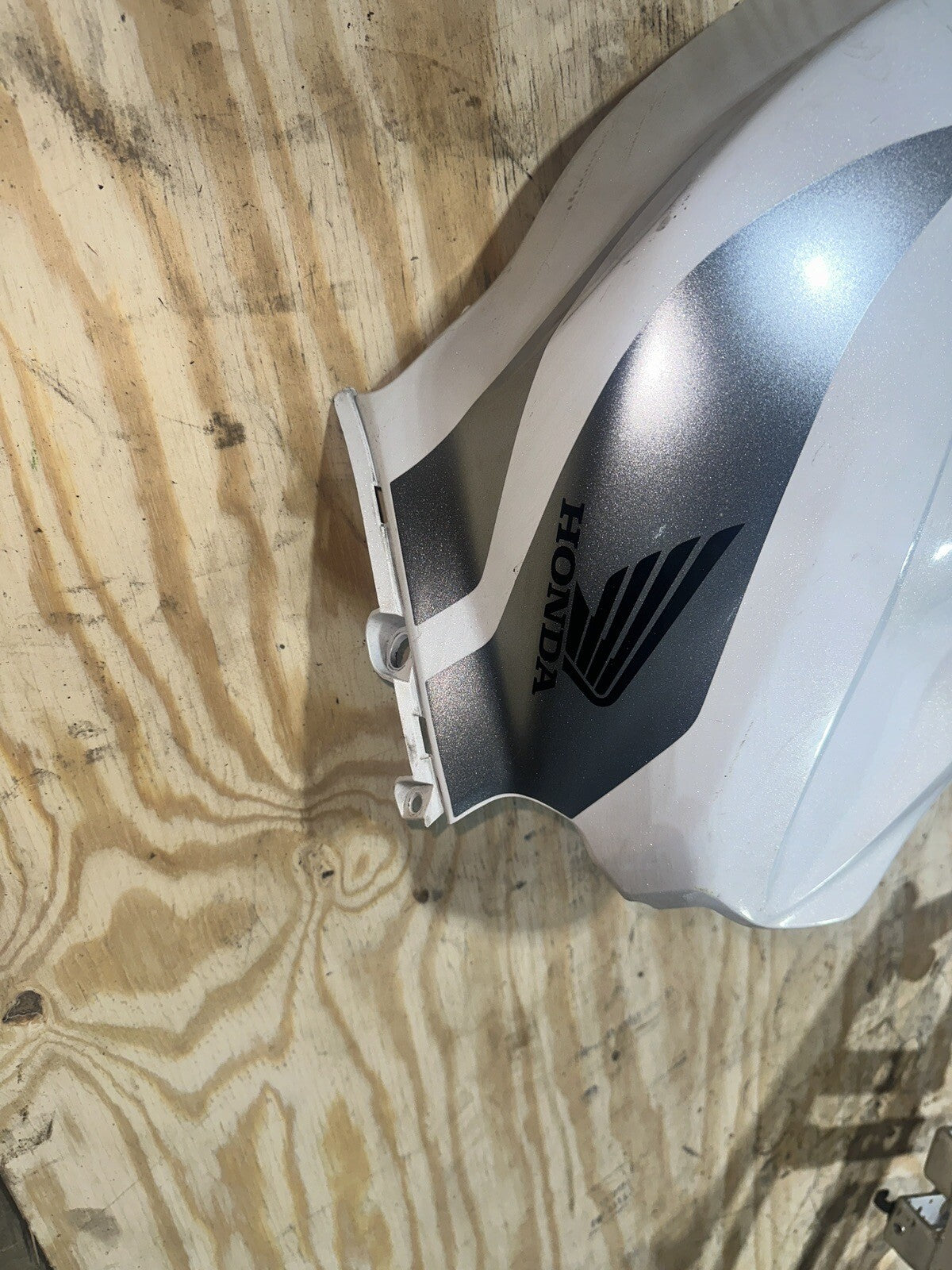 07 Honda CBR 600RR CBR 600 RR Gas Tank Cover Fairing