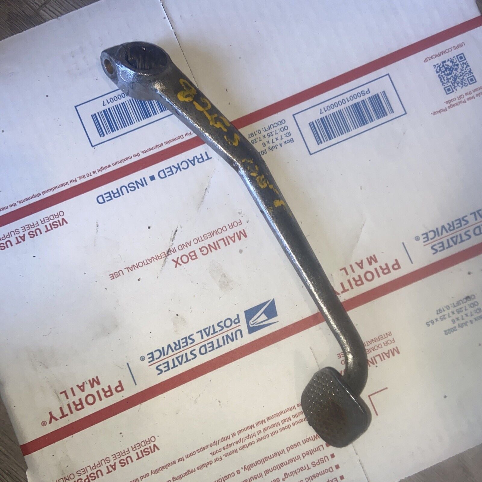 SUZUKI 82 GS750 REAR BACK BRAKE LEVER FOOT PEDAL ARM