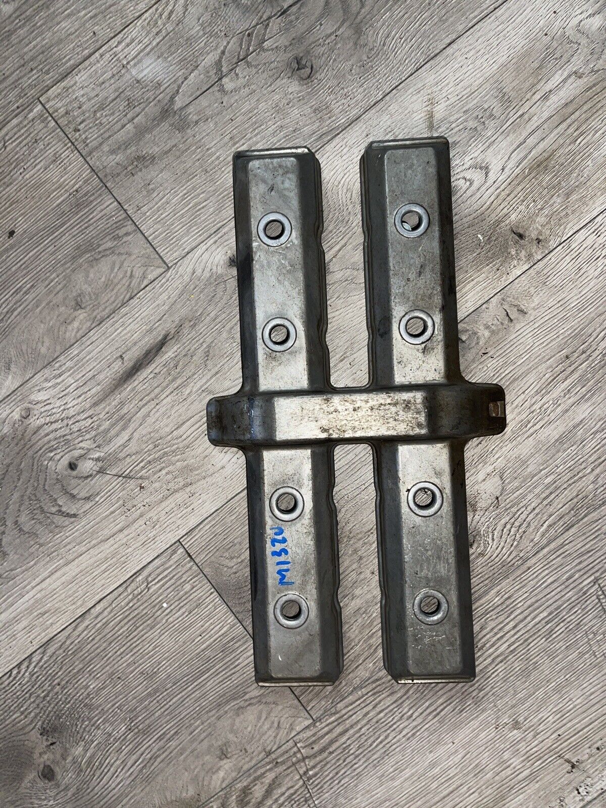 1991 Yamaha FZR600R ENGINE TOP END CYLINDER HEAD VALVE COVER FZR 600 91