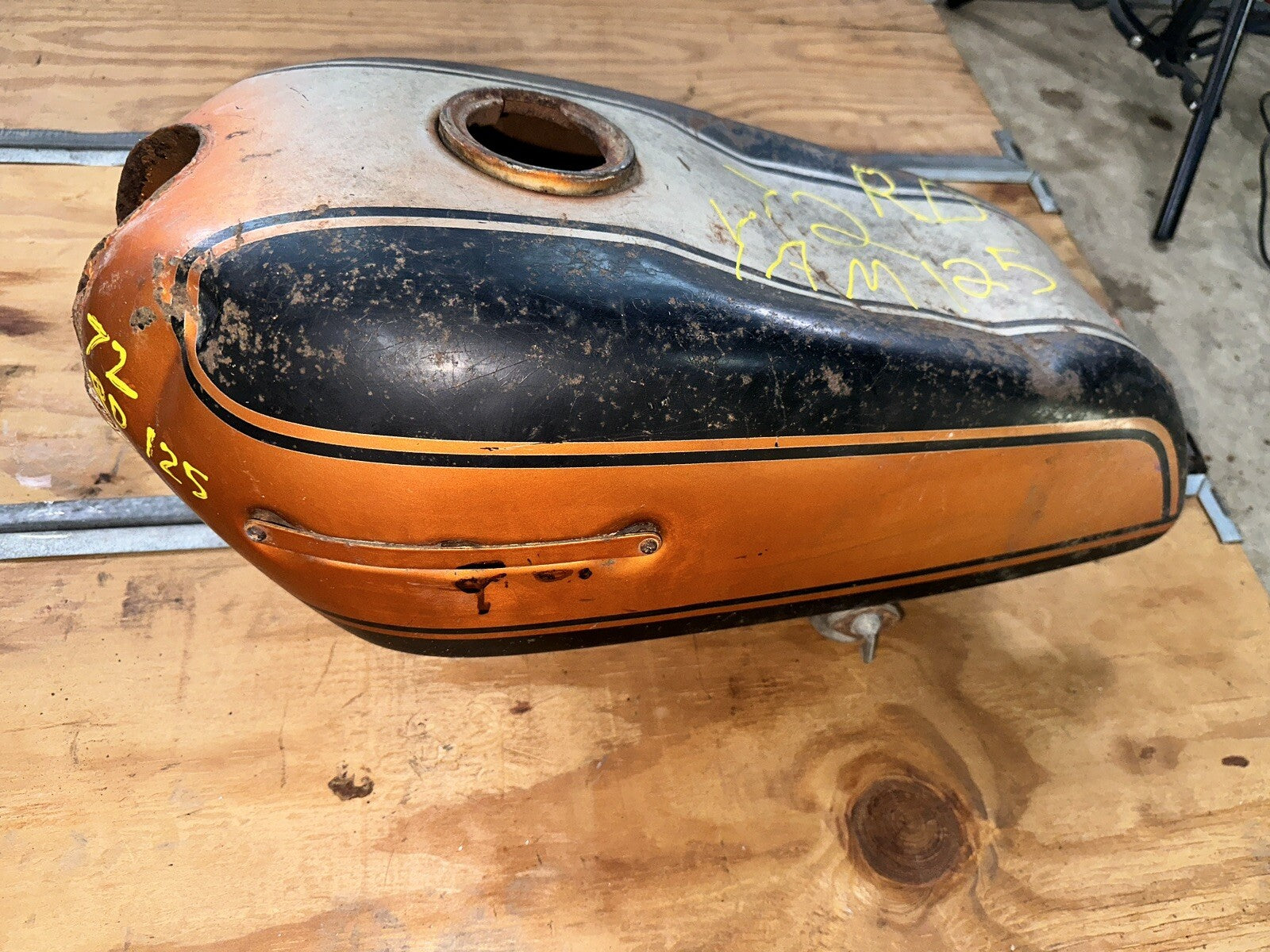 Yamaha R5 RD 350 RD350 Petrol Fuel Gas Tank tank 2