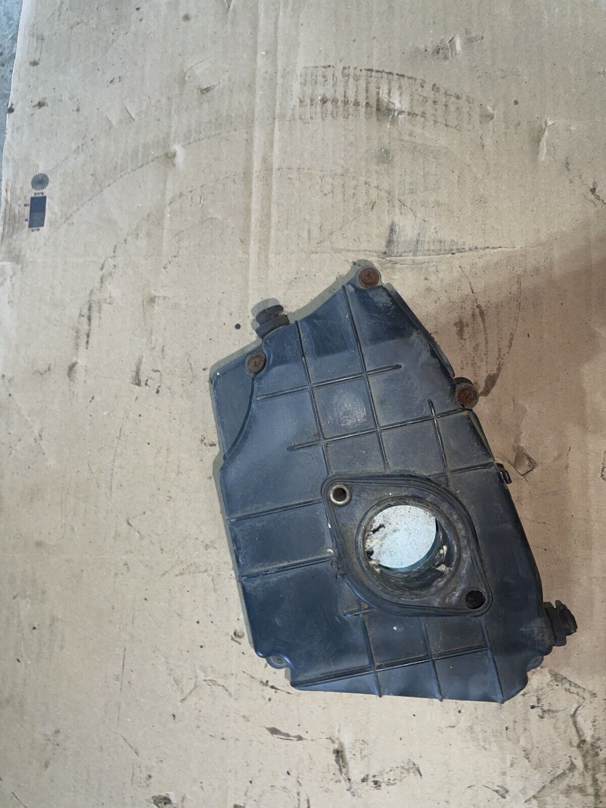 1982 1983 Yamaha Virago XV920 XV 920 airbox air box filter cleaner OEM