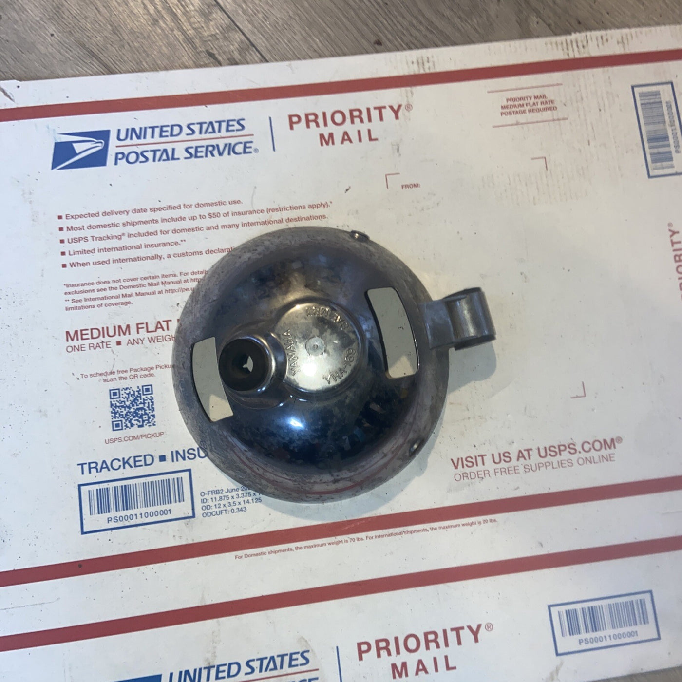 1985 Yamaha Maxim XJ700 Headlight Bucket Chrome Mount