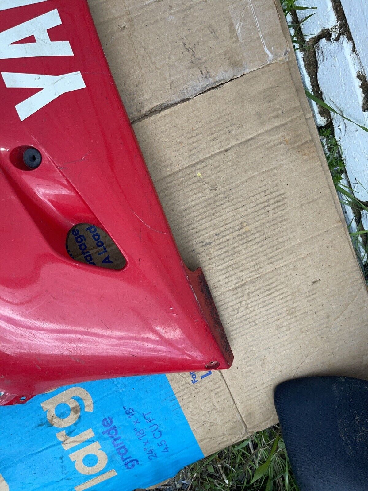 99-02 YAMAHA YZF R6 LEFT LOWER BOTTOM BELLY SIDE FAIRING COWL