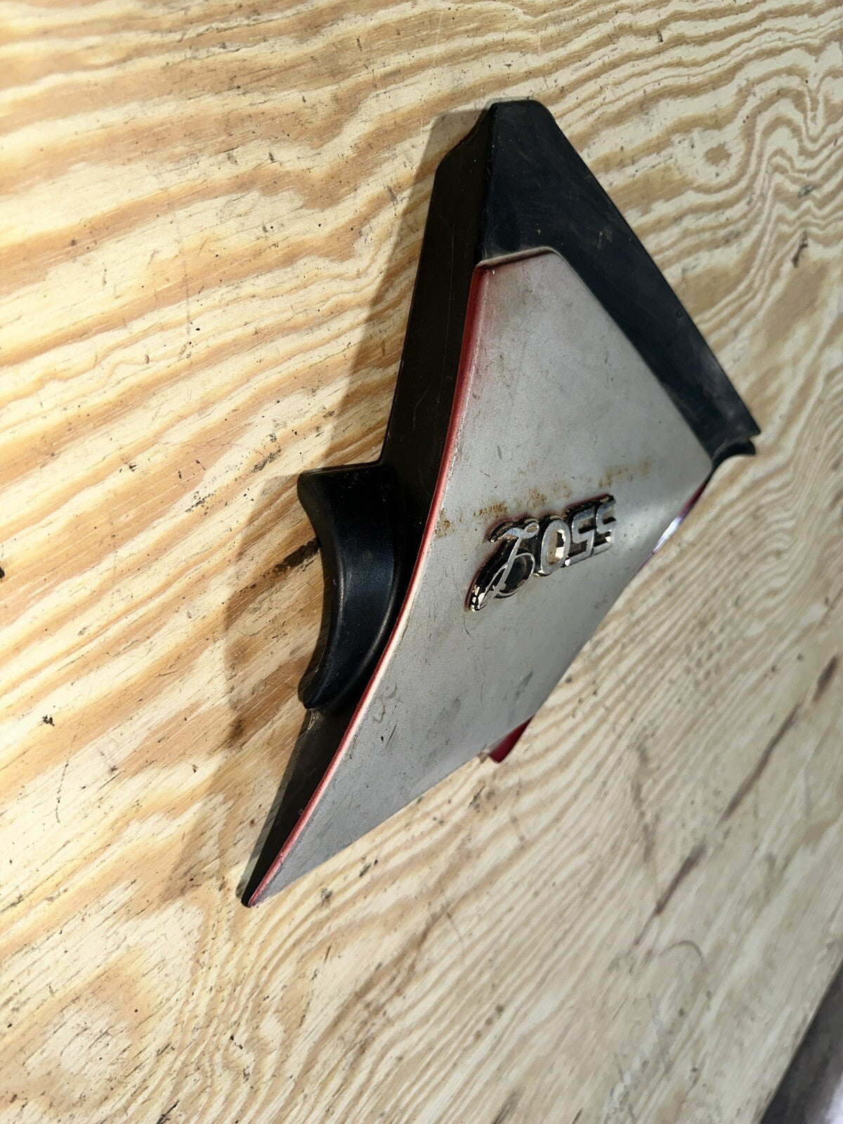 Suzuki GS550L Right Side Cover  47111-43510-22 P3675