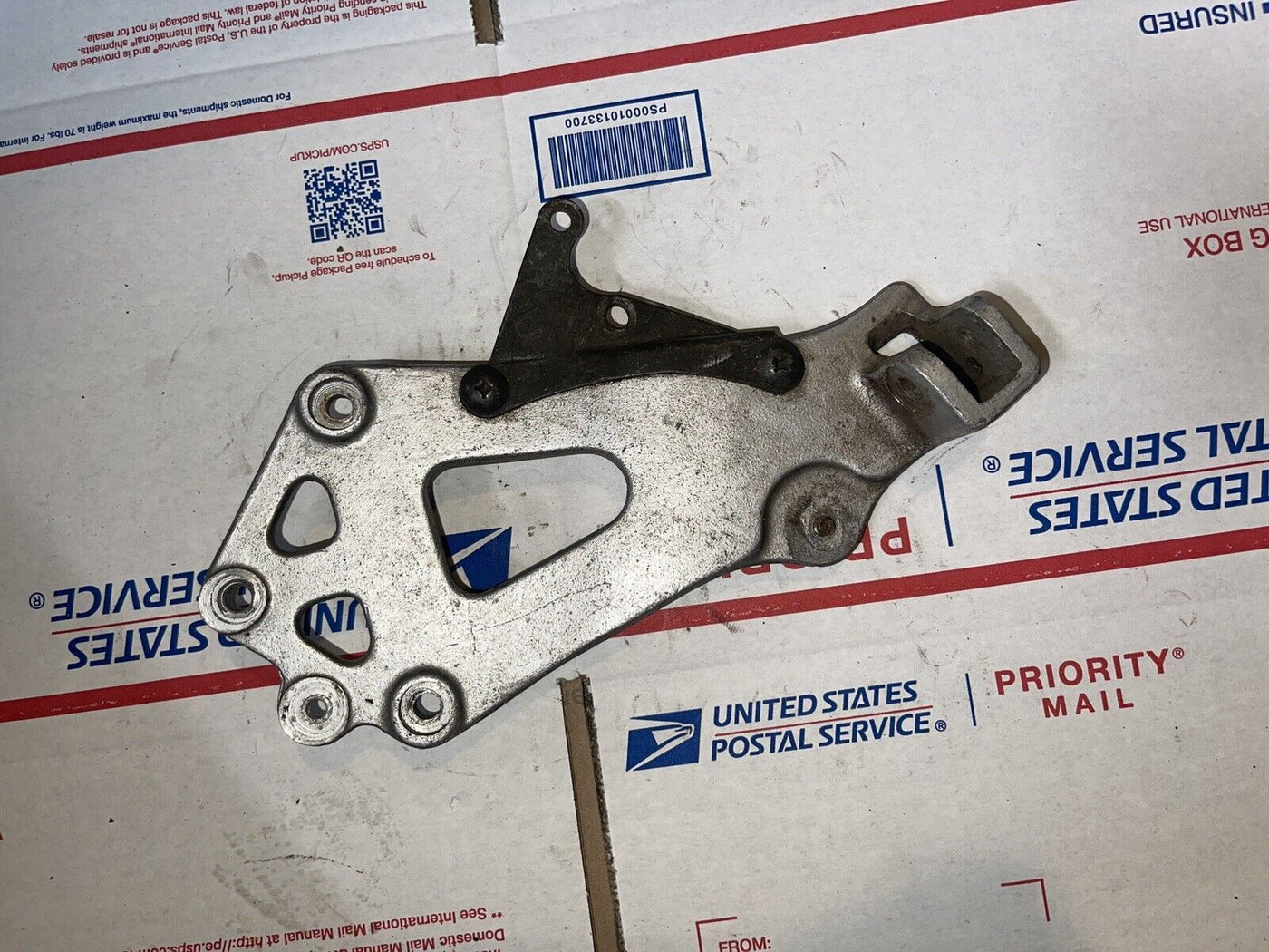 1986 Suzuki Gsxr750  Right Rear Back Passenger Peg Mount GSXR 750 86