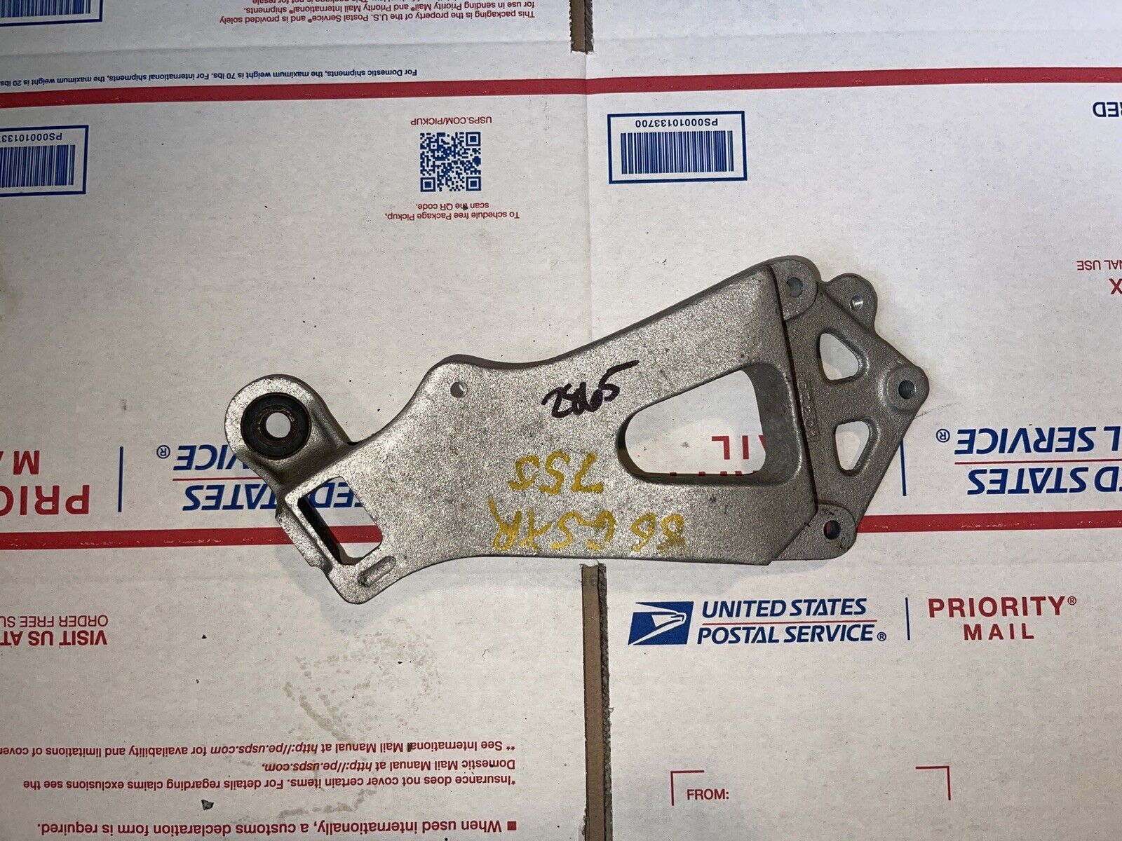 1986 Suzuki Gsxr750  Right Rear Back Passenger Peg Mount GSXR 750